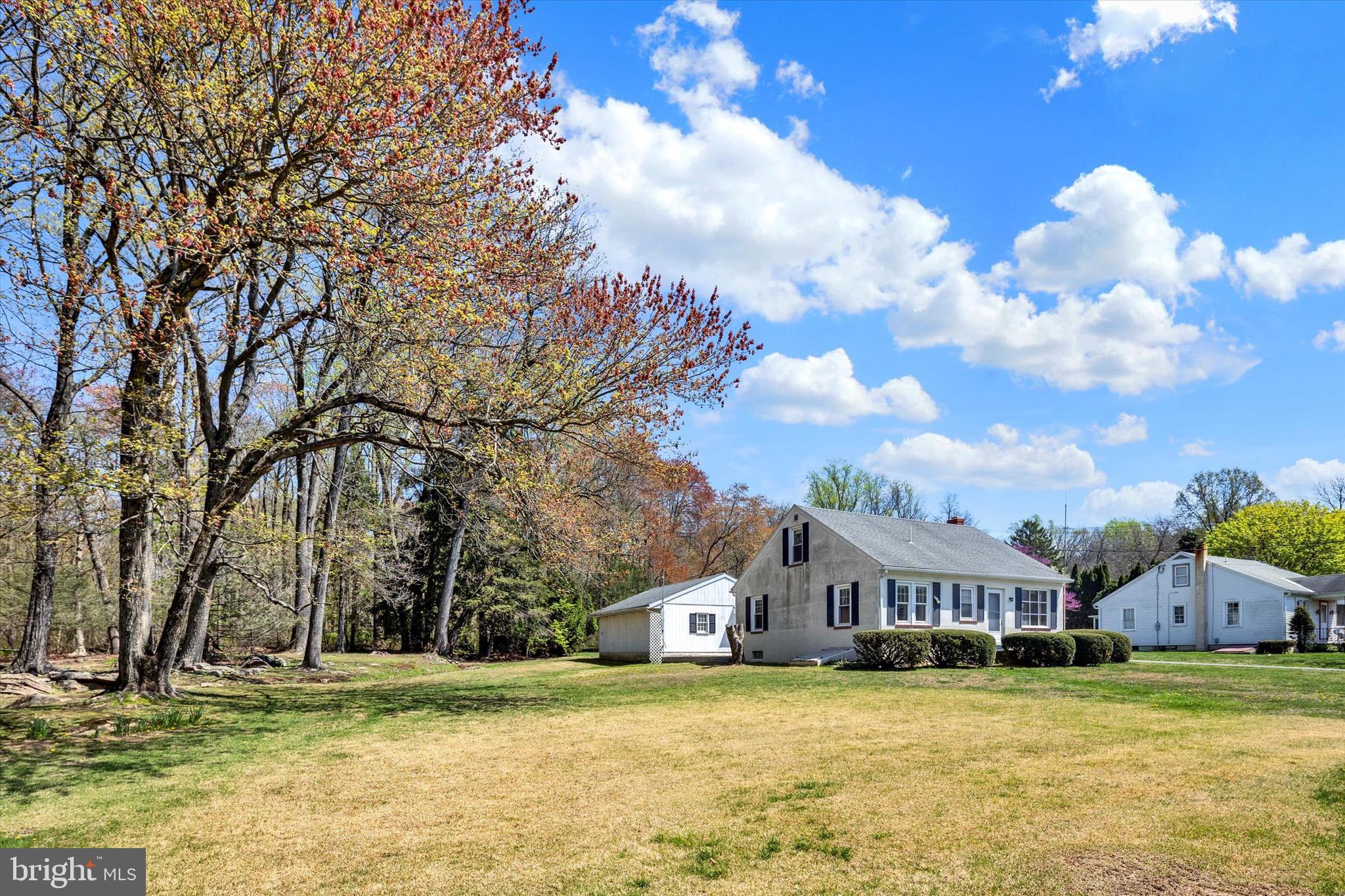 BROOKVIEW - Residential