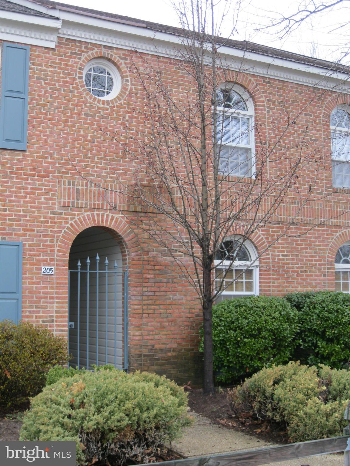 HICKORY RIDGE LA PLATA - Residential Lease