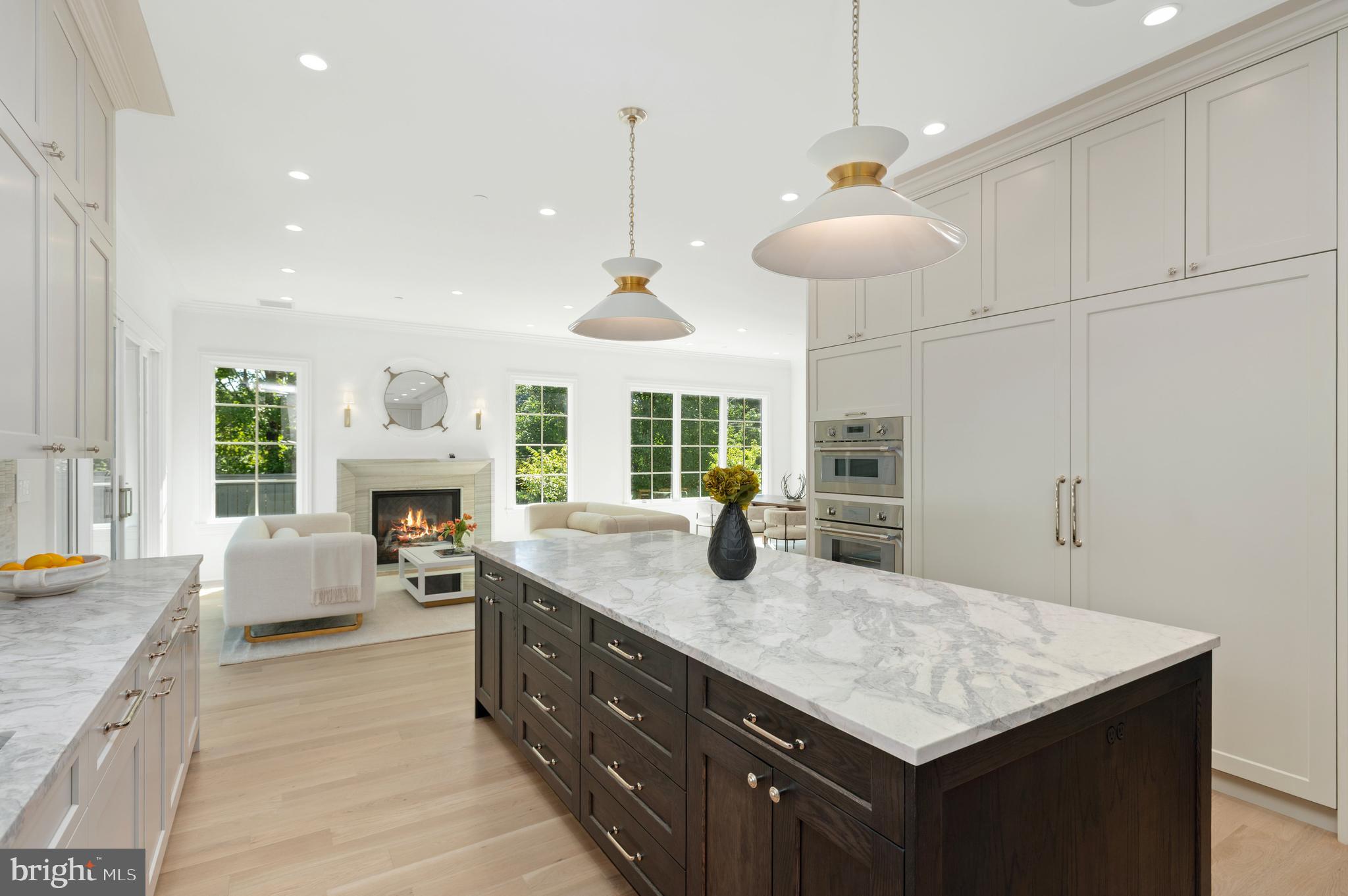 SPRING VALLEY - Residential