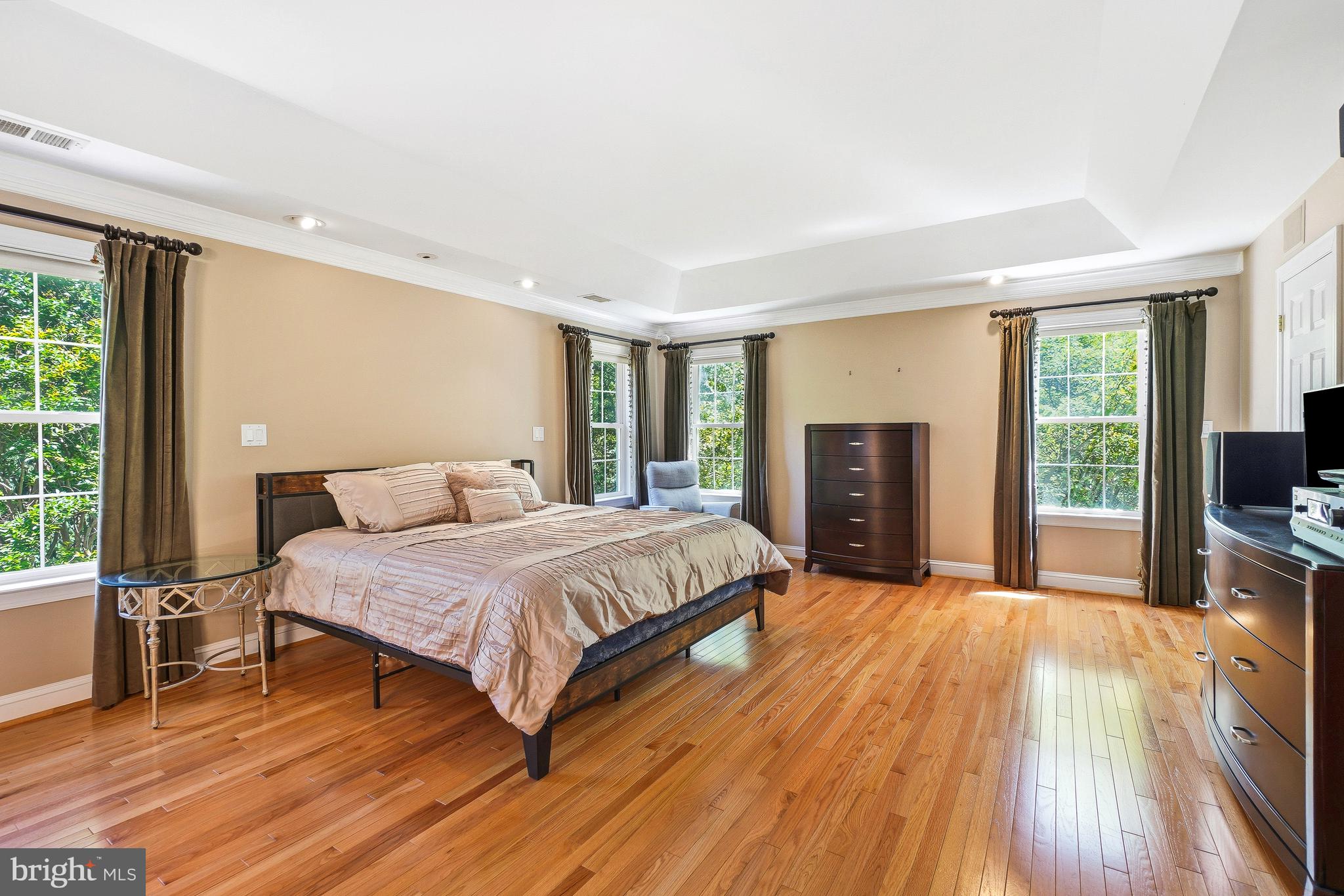 SAFFELL PROPERTY - Residential