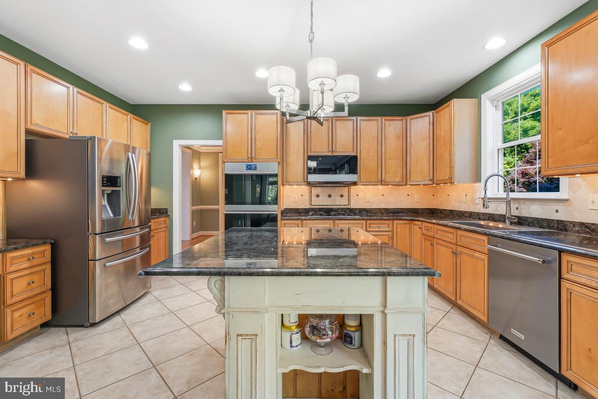 SAFFELL PROPERTY - Residential