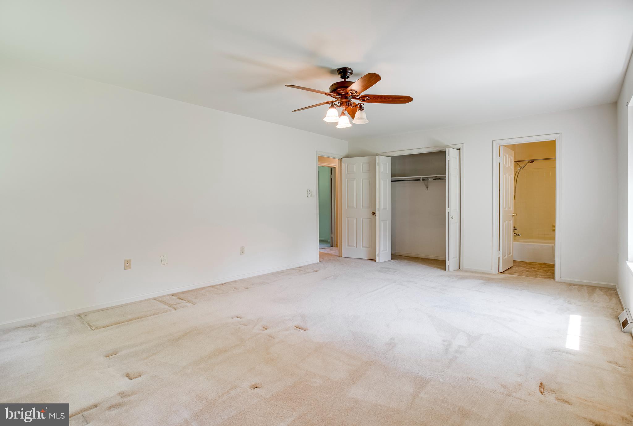 WARRENTON LAKES - Residential
