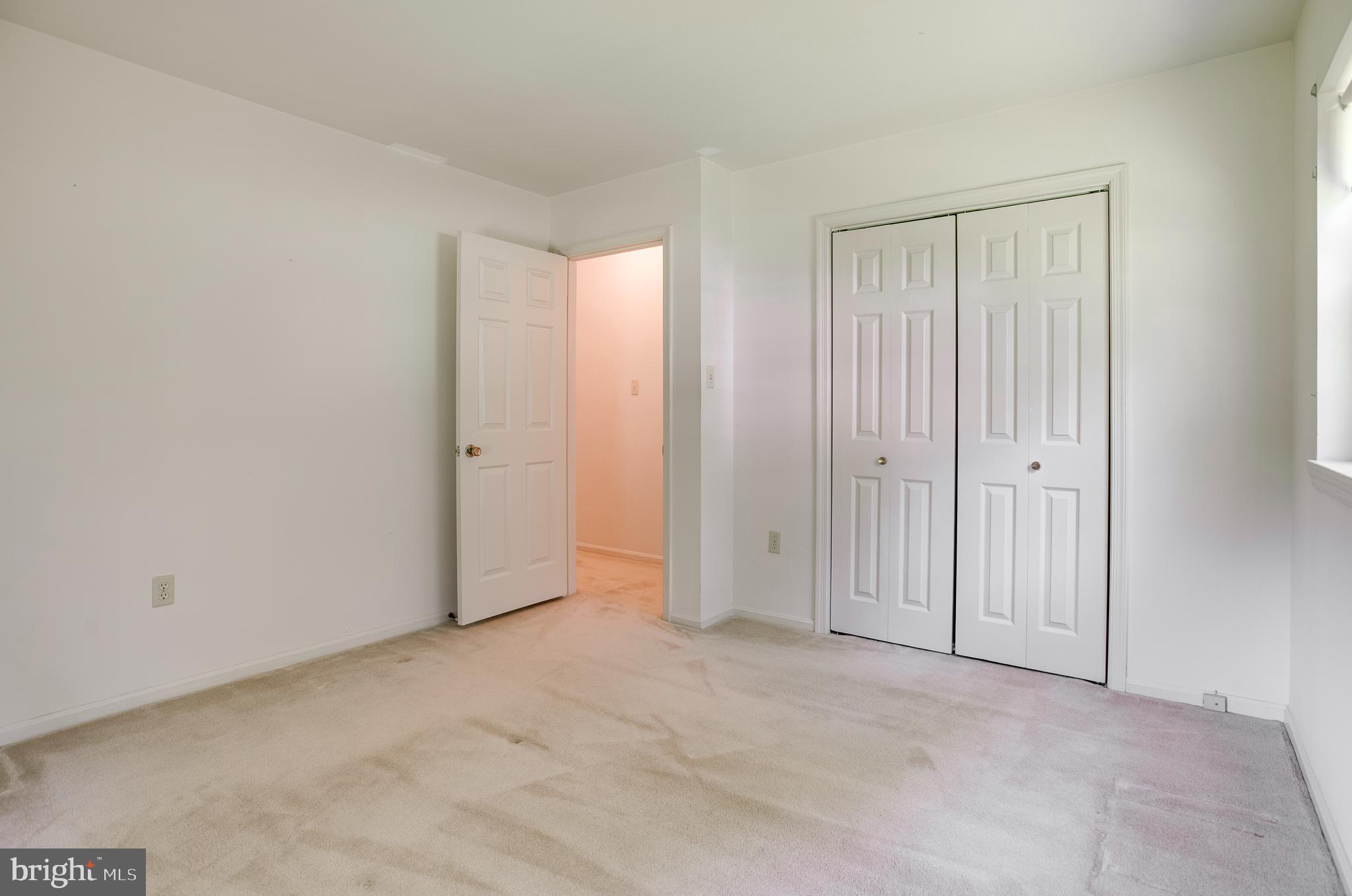 WARRENTON LAKES - Residential