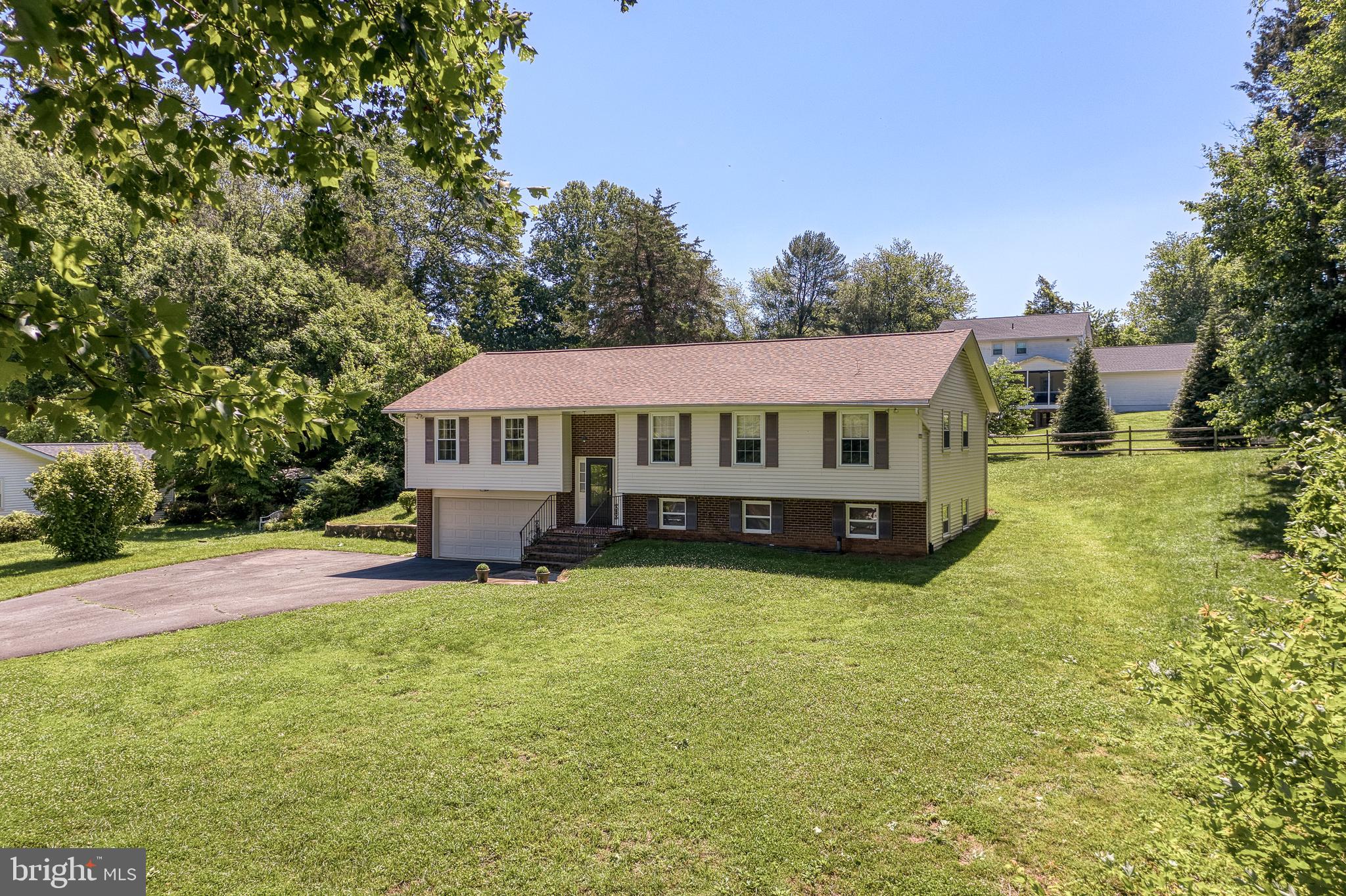 WARRENTON LAKES - Residential
