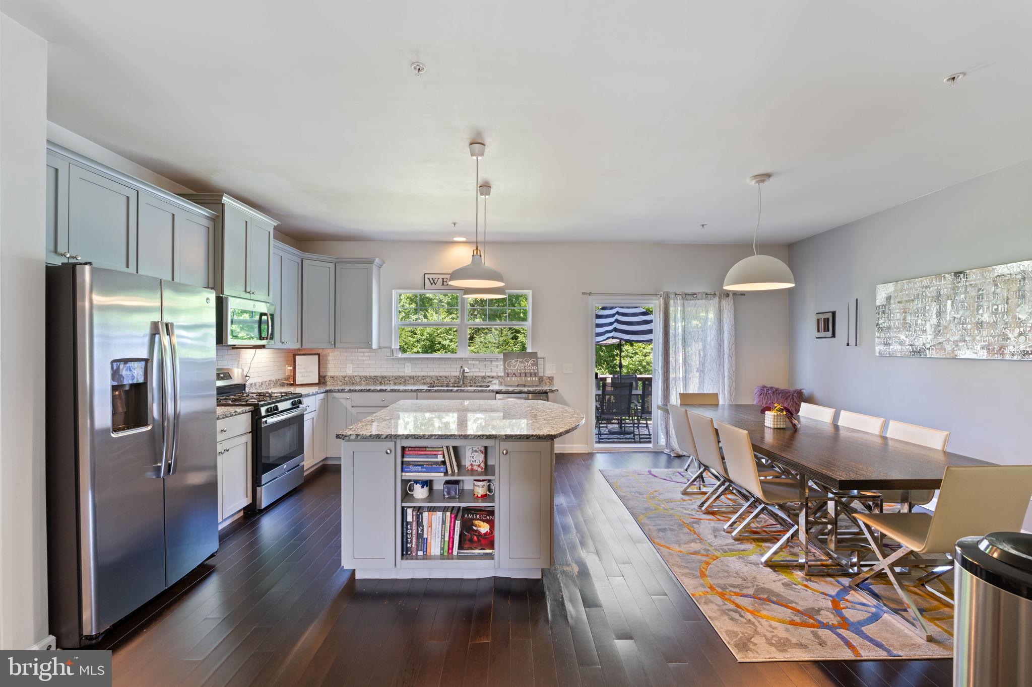OAK TREE LANDING - Residential