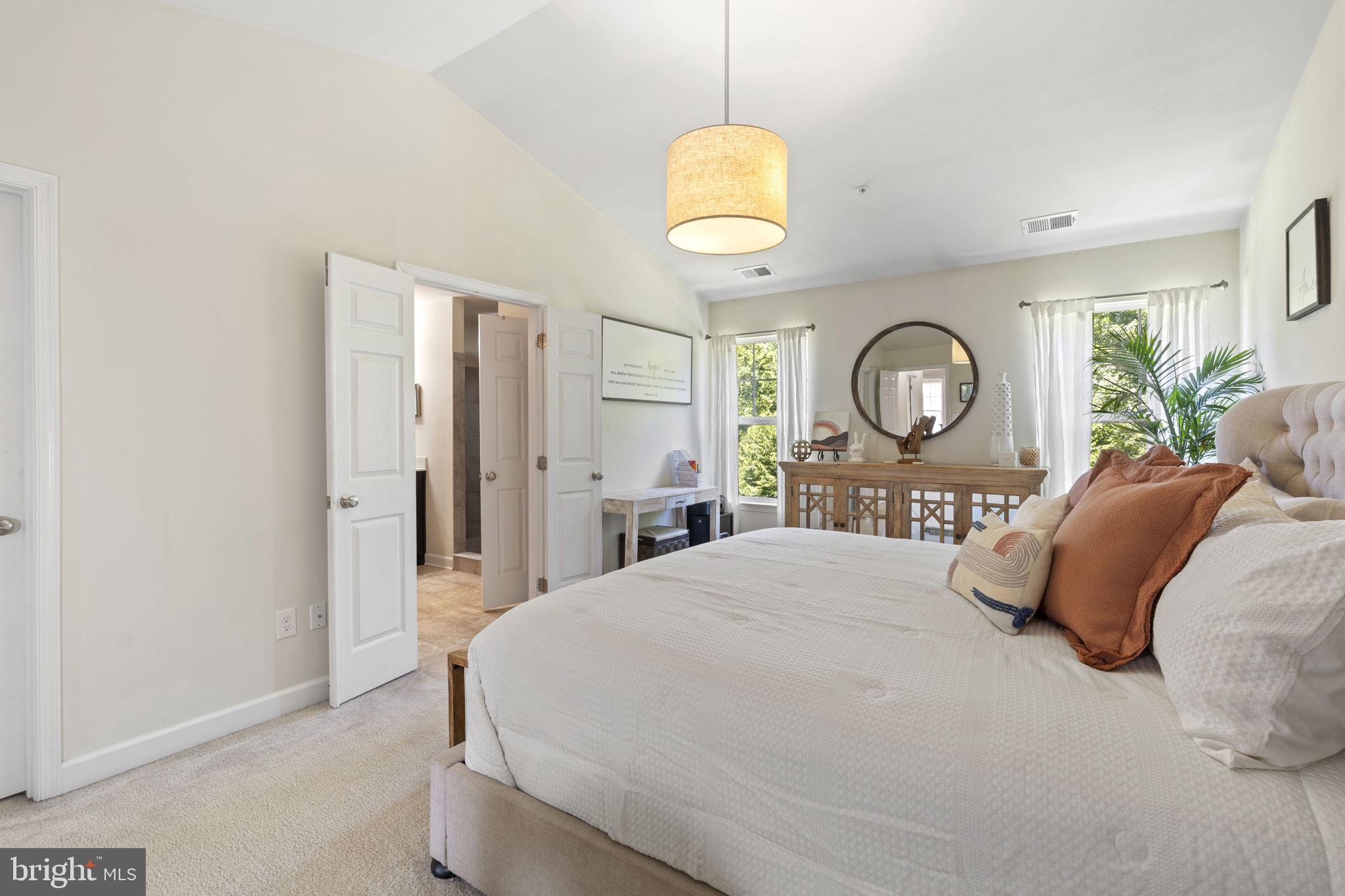 OAK TREE LANDING - Residential