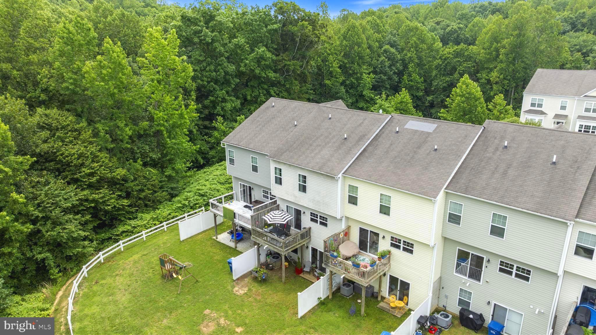 OAK TREE LANDING - Residential