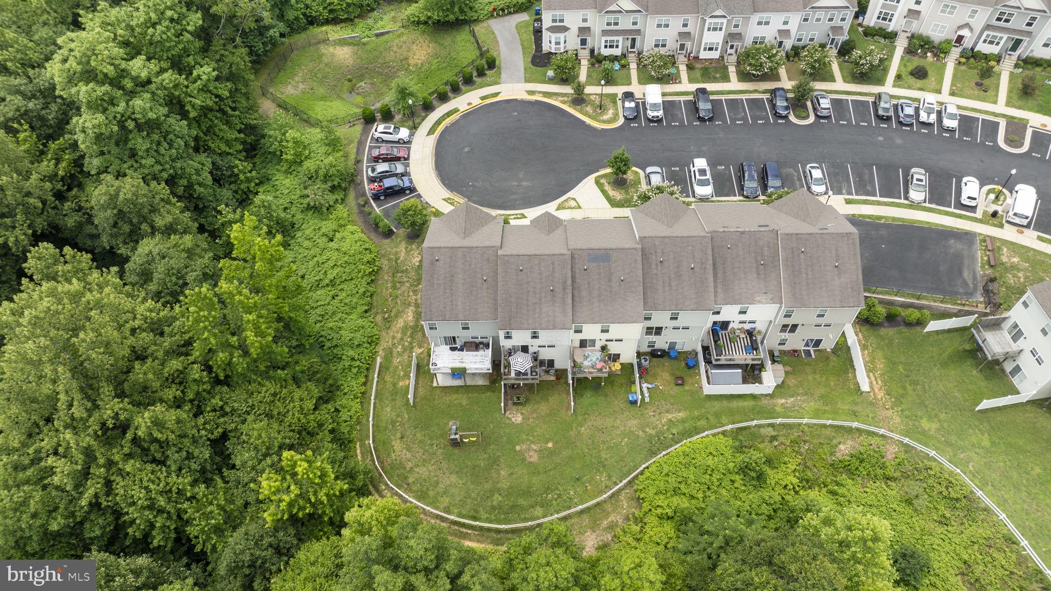 OAK TREE LANDING - Residential
