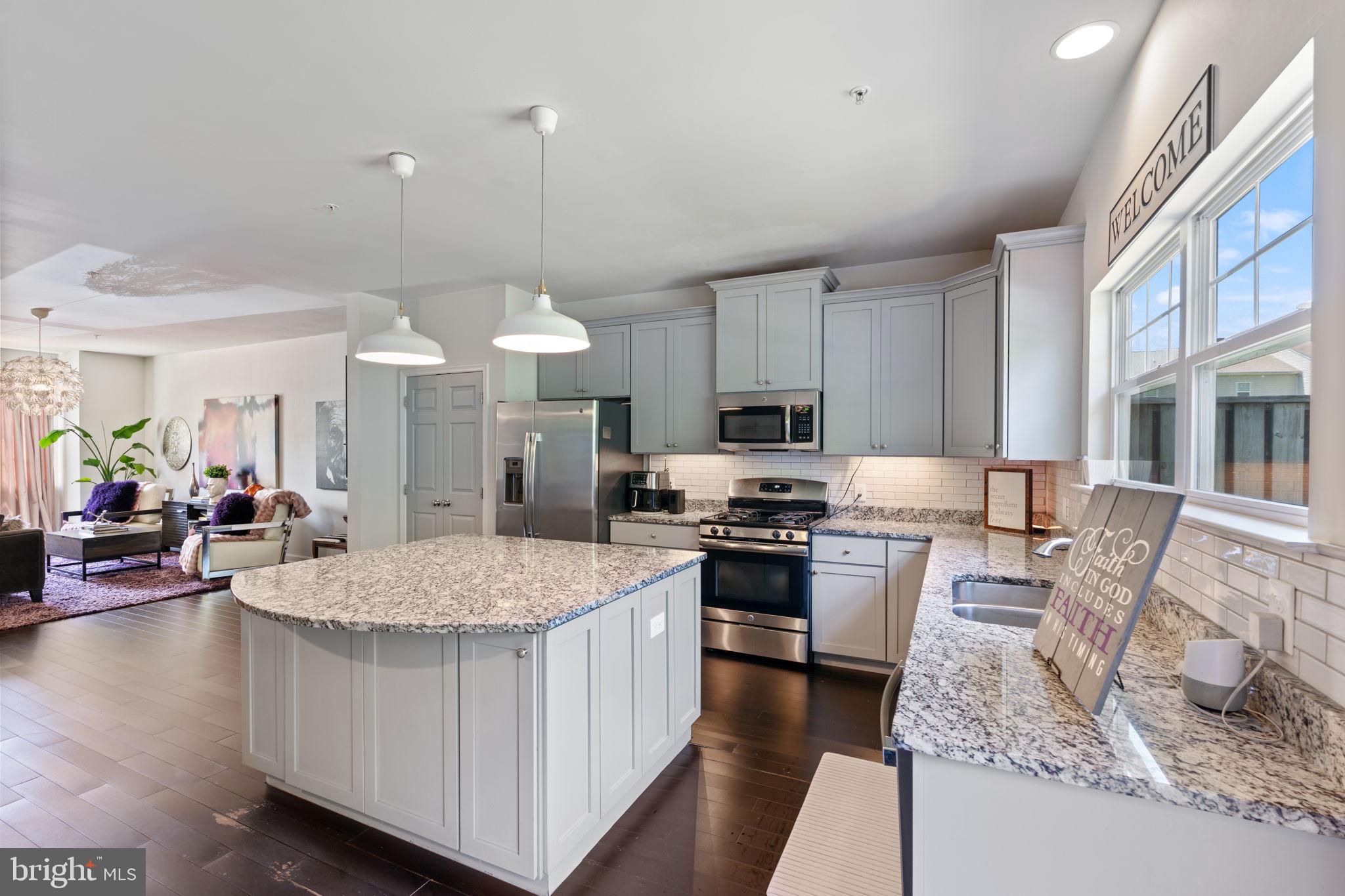 OAK TREE LANDING - Residential