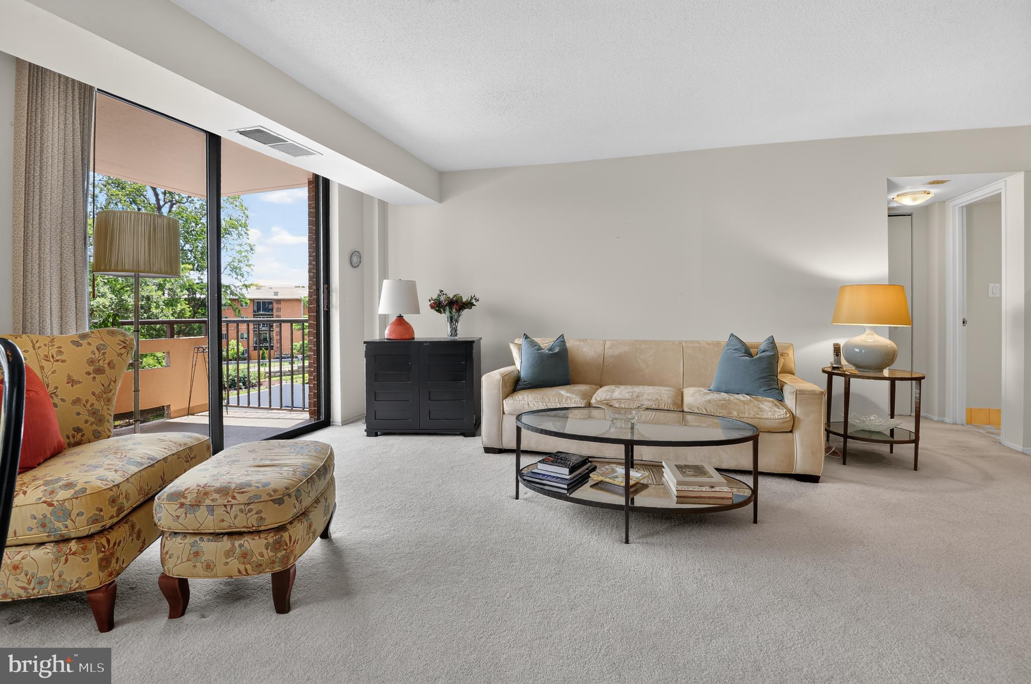 ENCORE OF MCLEAN - Residential