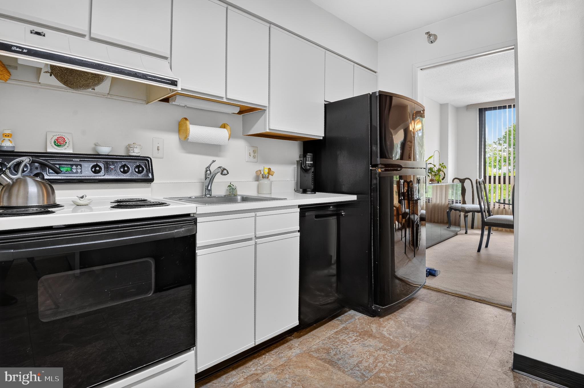 ENCORE OF MCLEAN - Residential