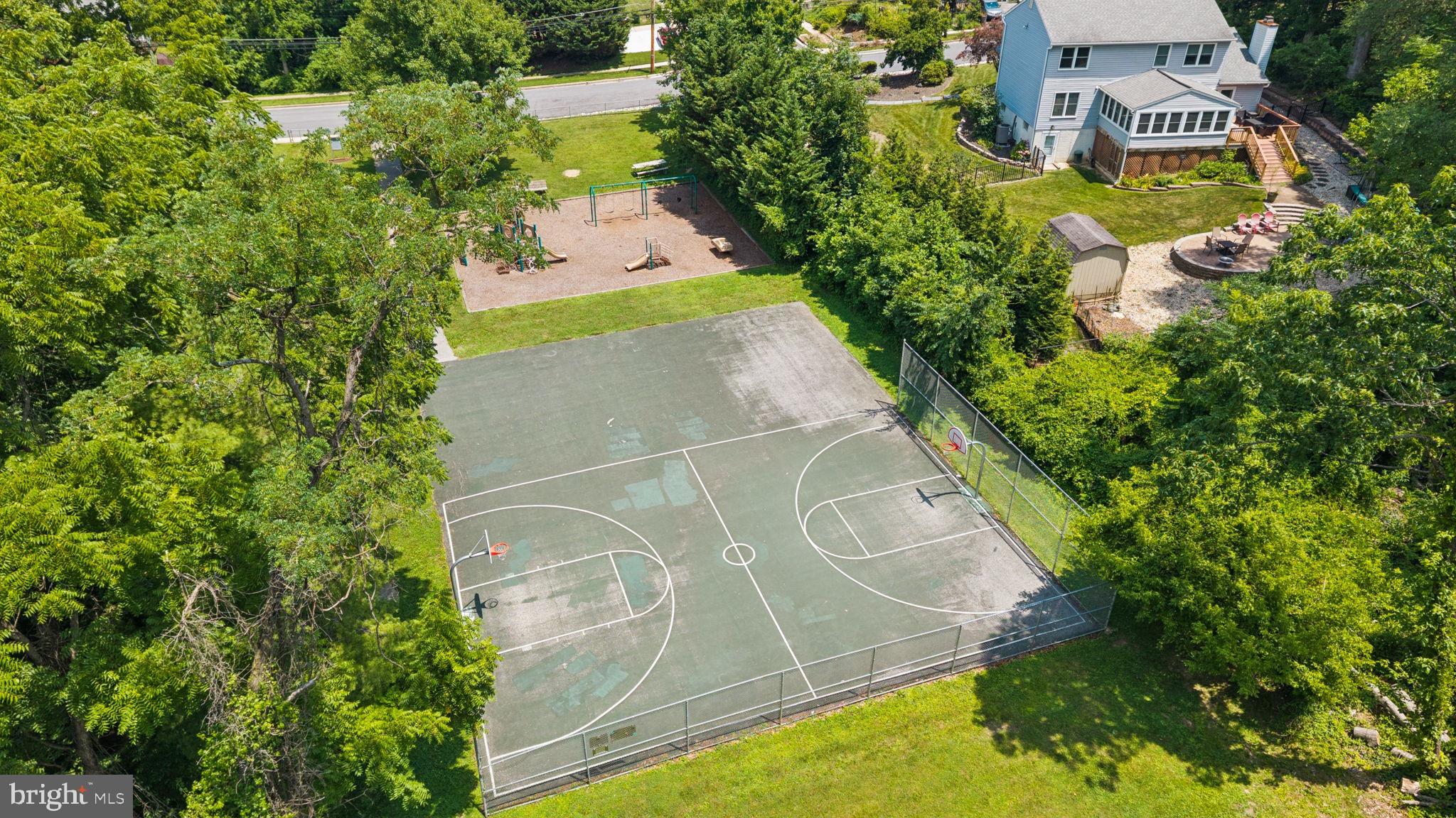FREDERICK VILLAGE - Residential