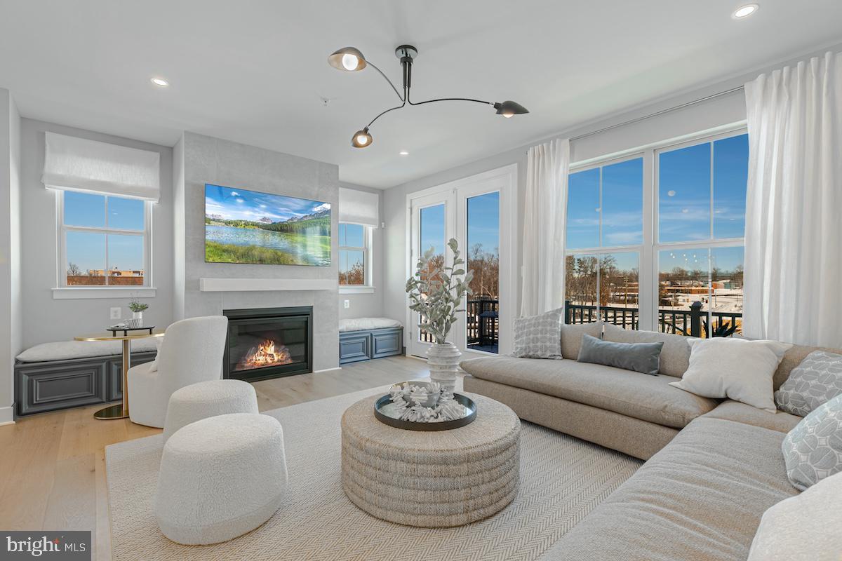 THE GROVE - Residential