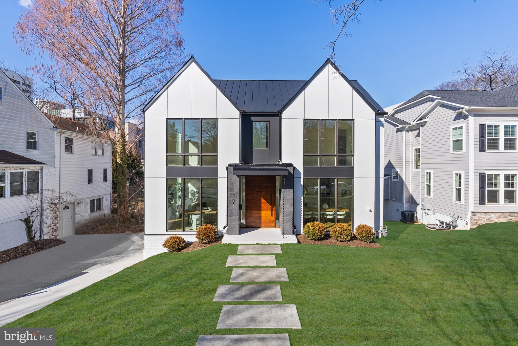 CHEVY CHASE - Residential
