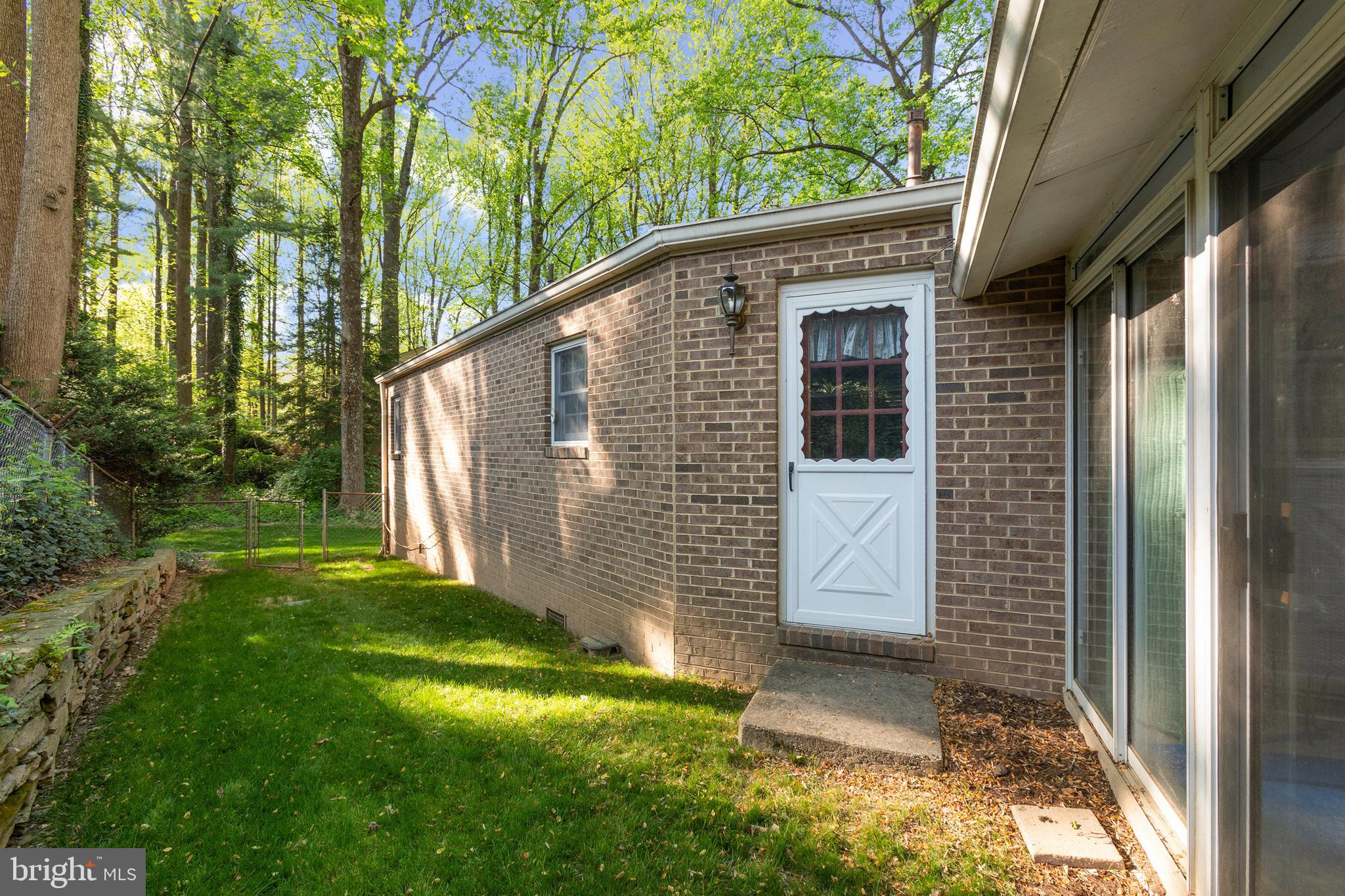 MANTUA HILLS - Residential