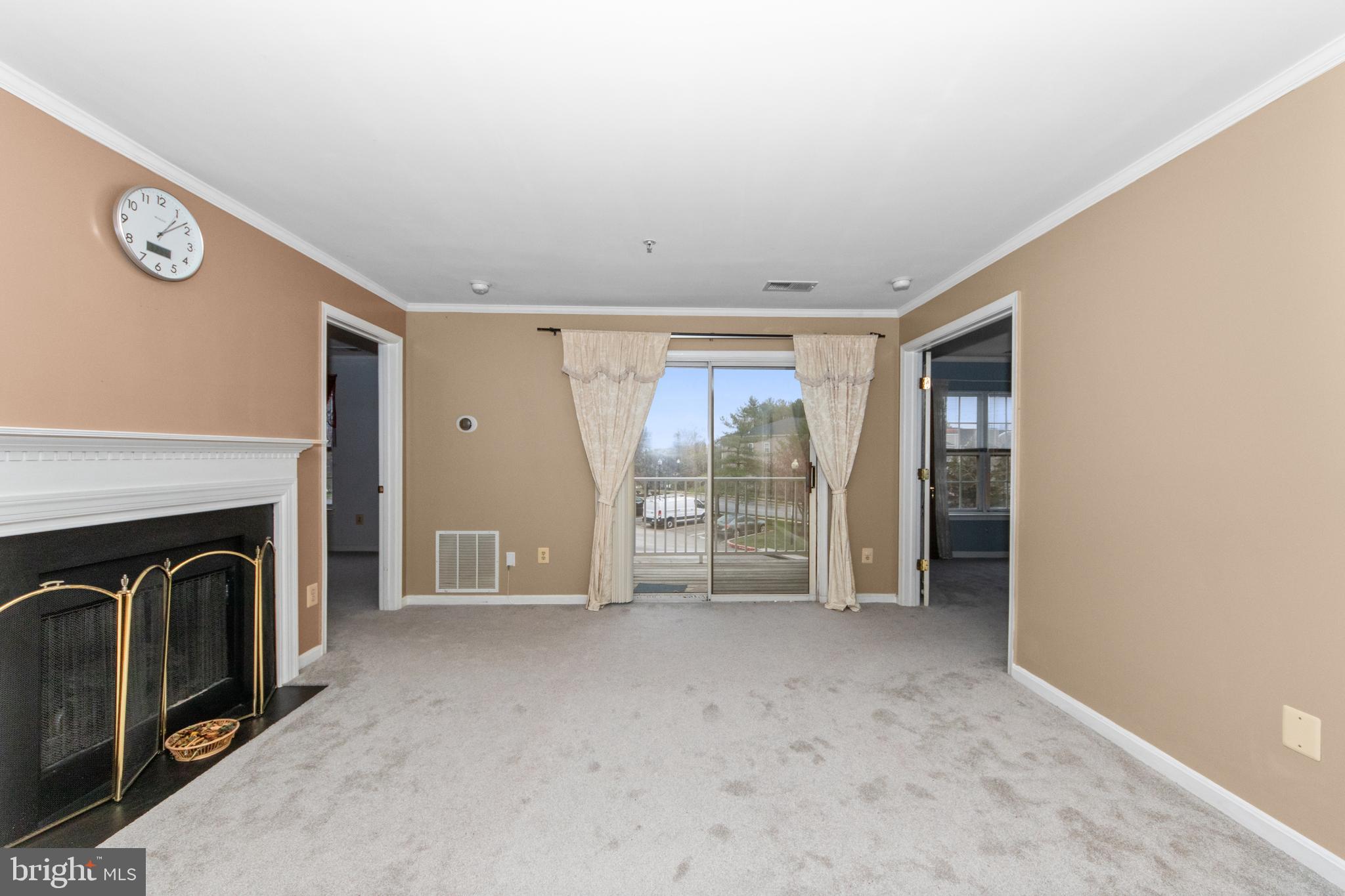 GATEWAY COMMERCE CENTER - Residential
