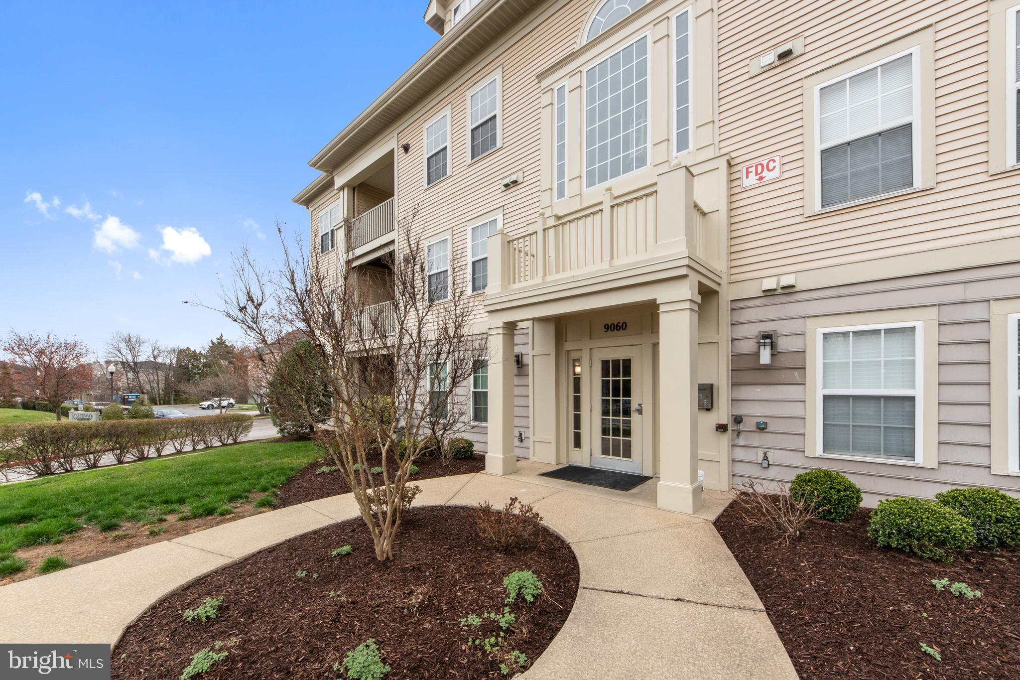 GATEWAY COMMERCE CENTER - Residential