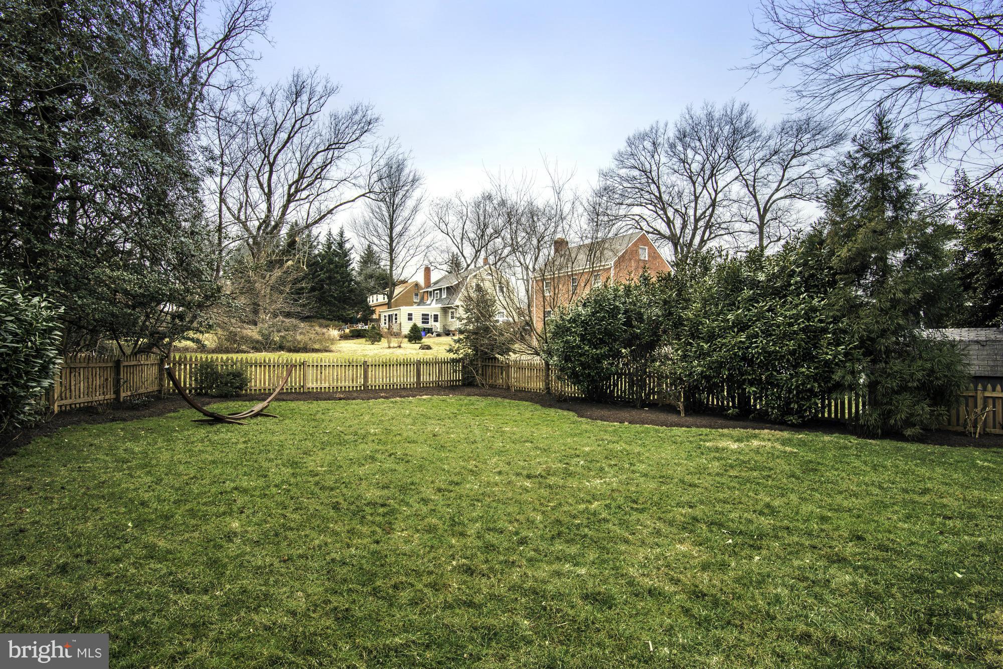 CHEVY CHASE - Residential