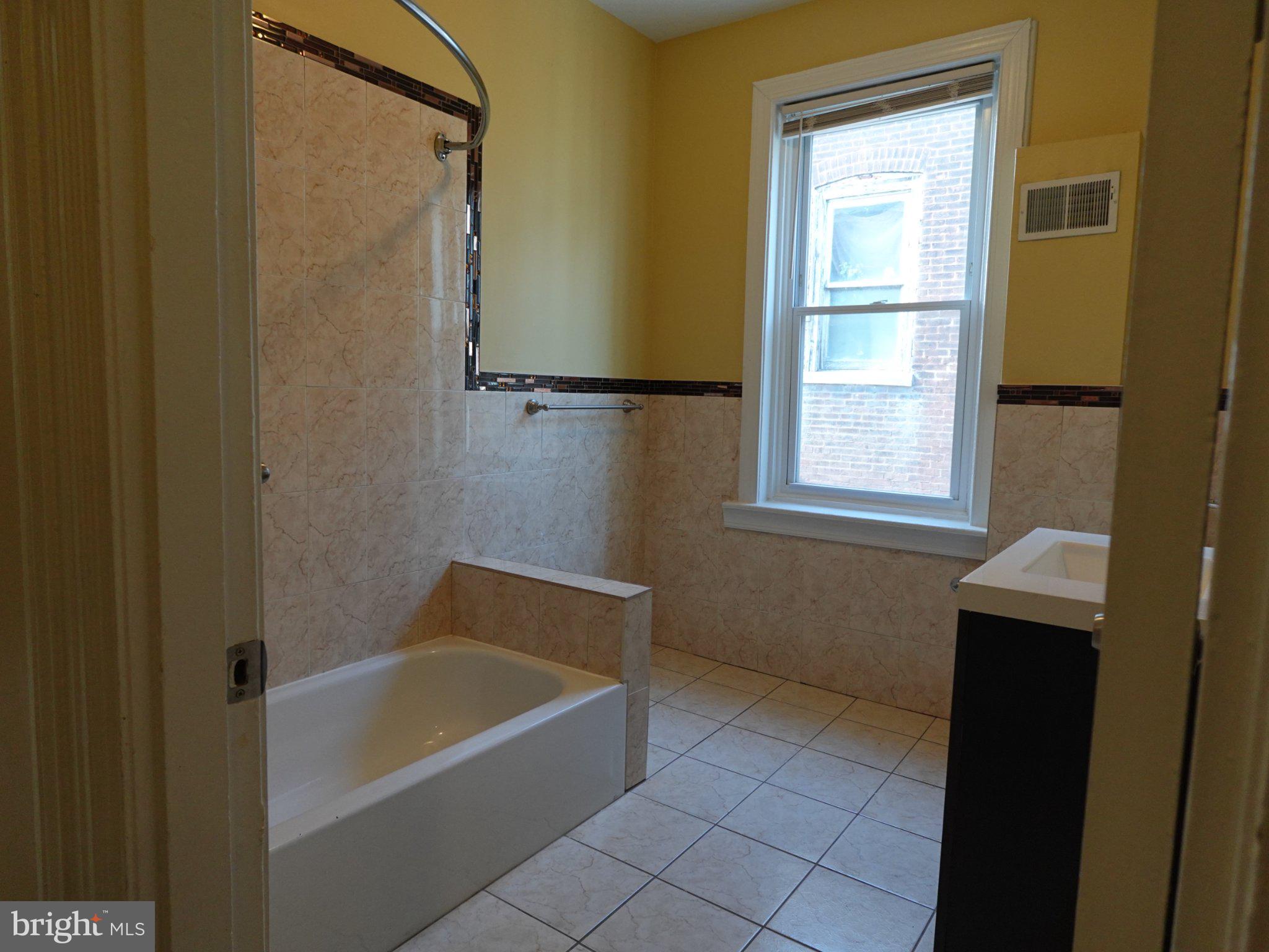LOGAN - Residential
