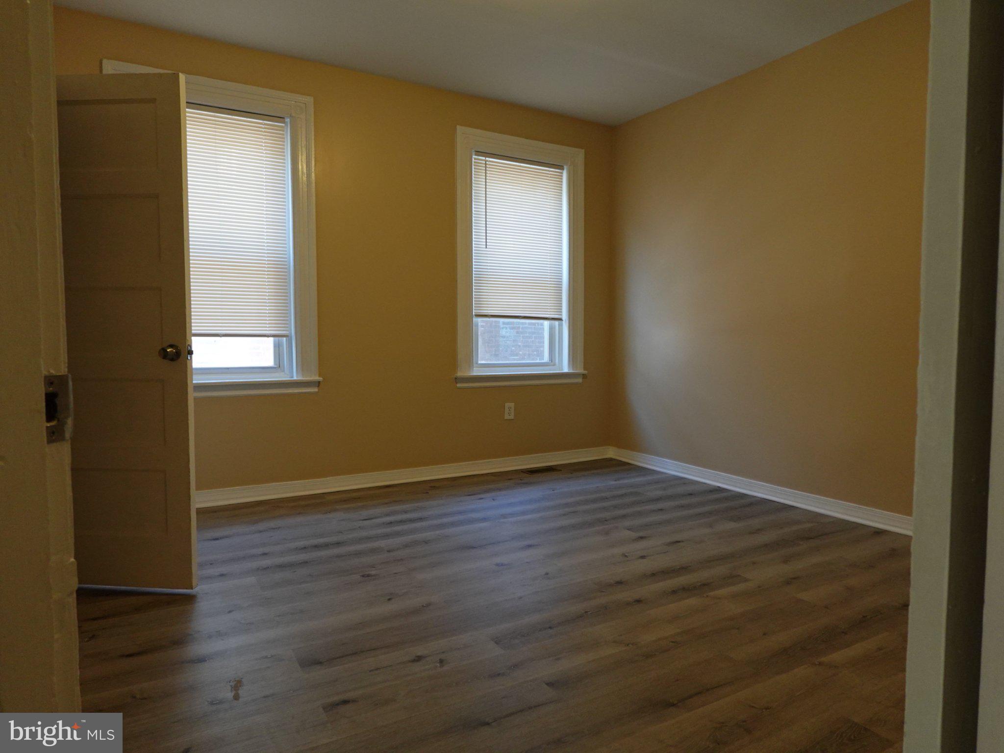 LOGAN - Residential