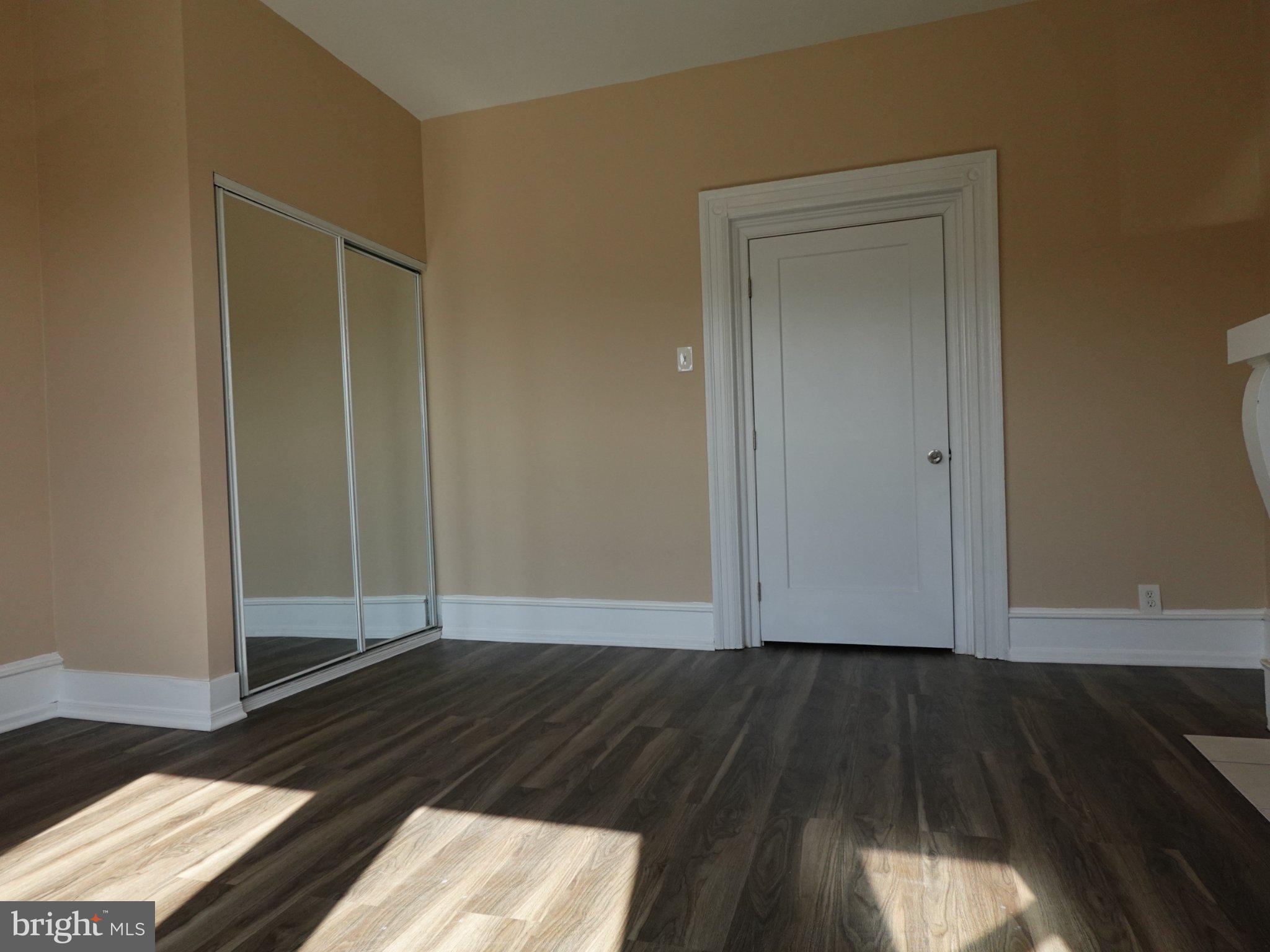 LOGAN - Residential