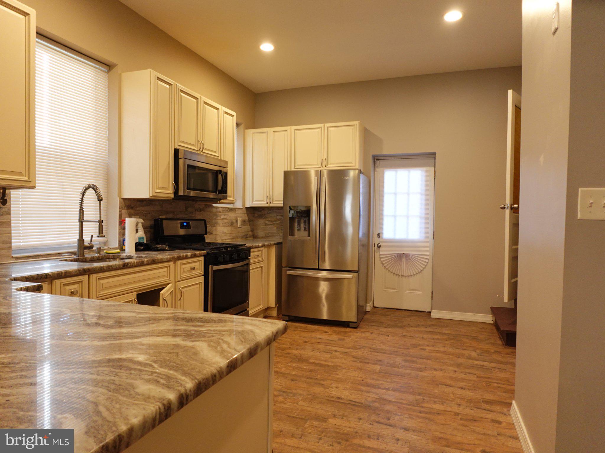 LOGAN - Residential