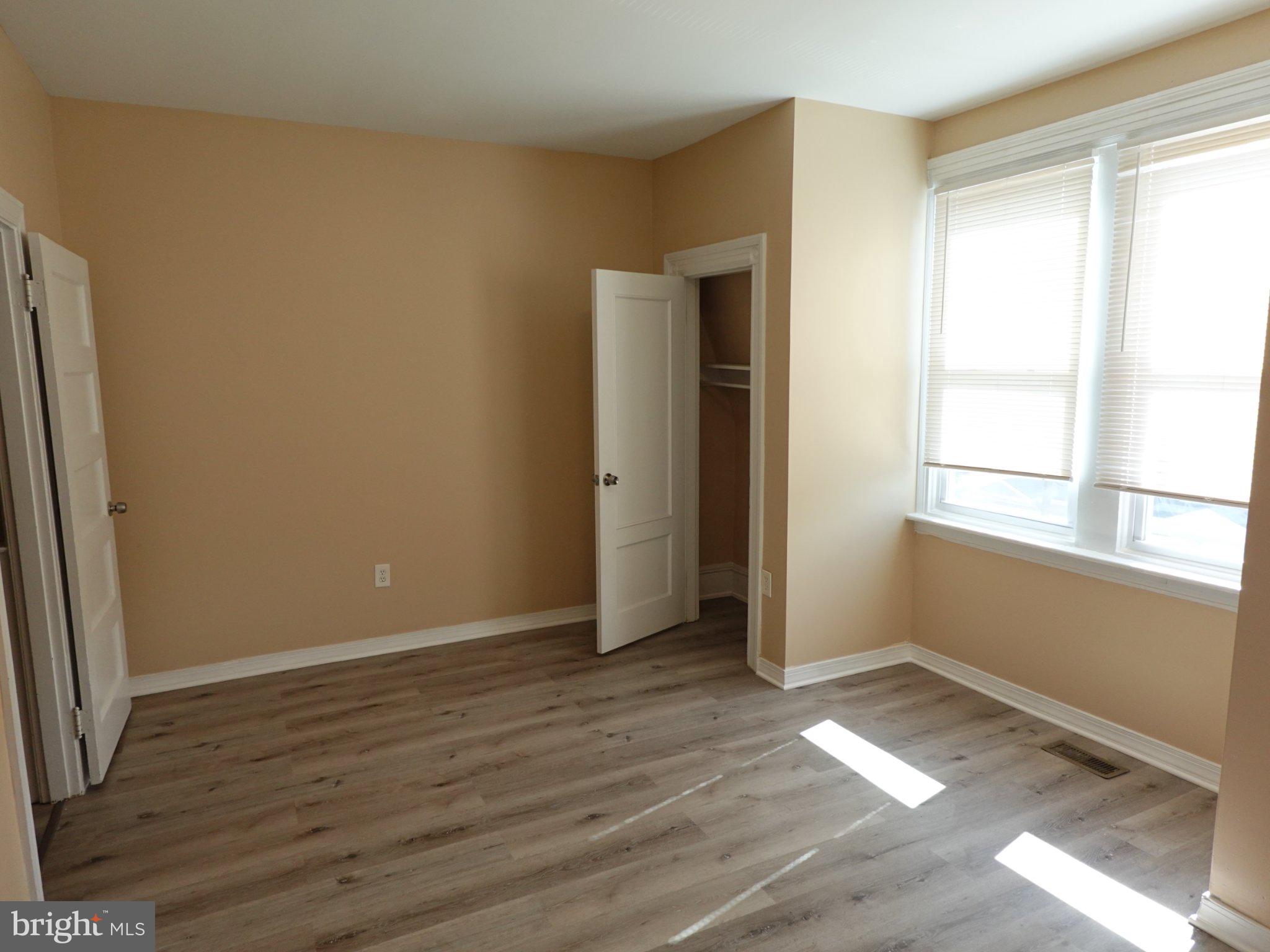 LOGAN - Residential
