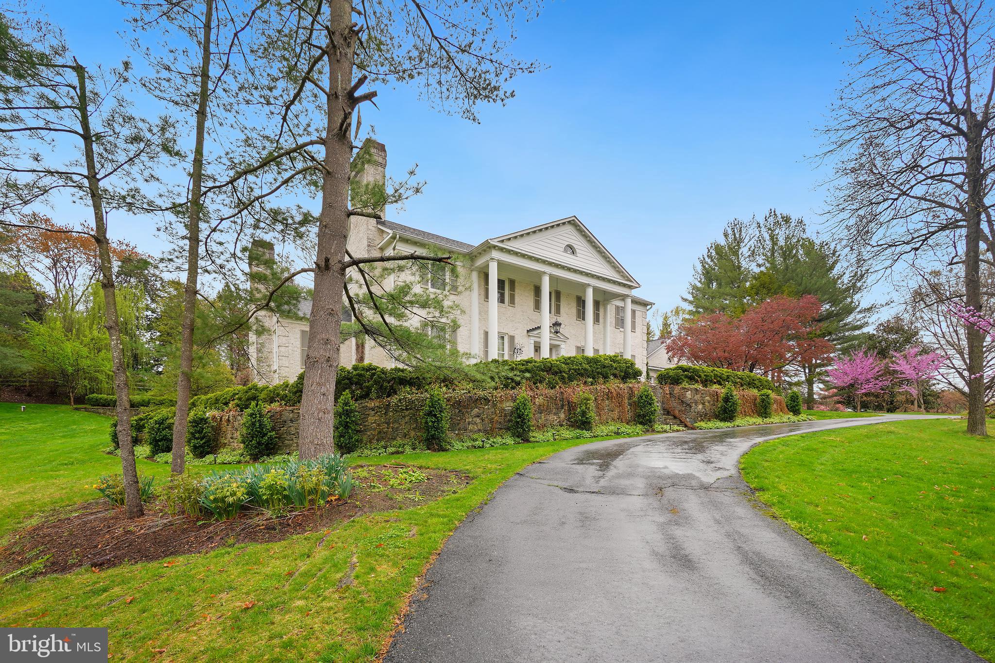 LAKE POTOMAC - Residential