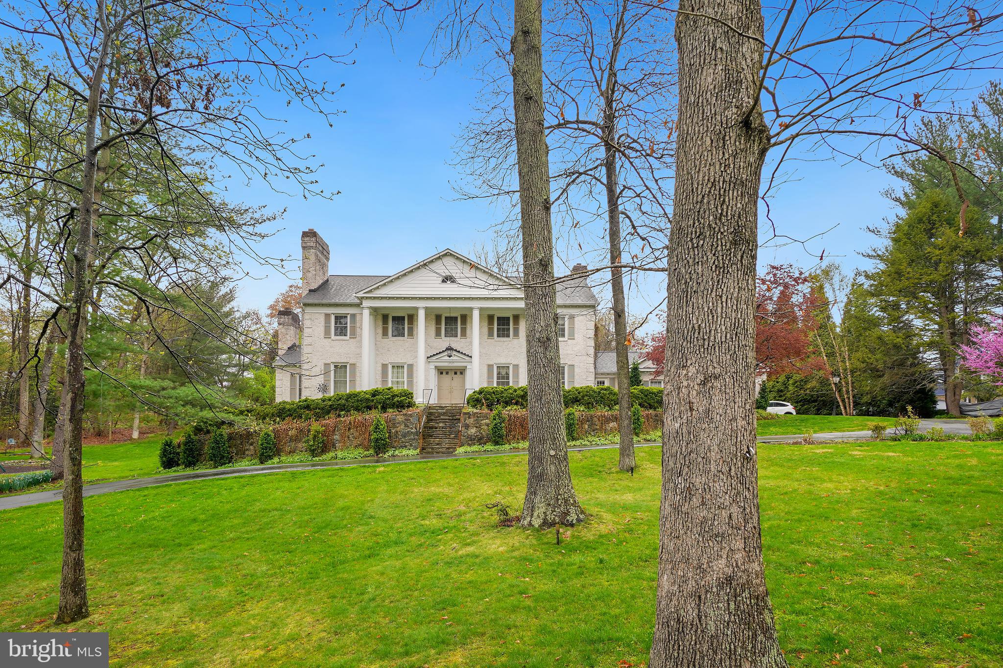 LAKE POTOMAC - Residential