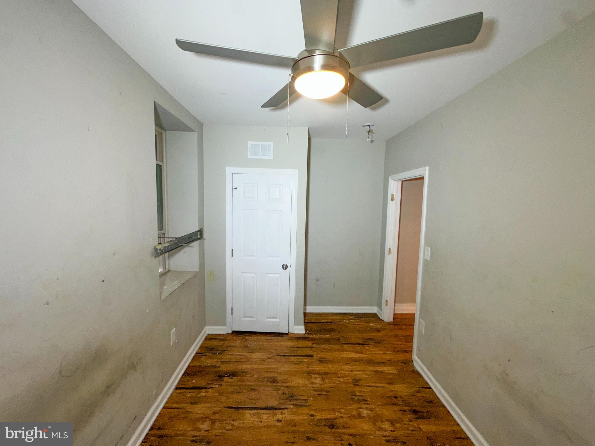 BRIDESBURG - Residential