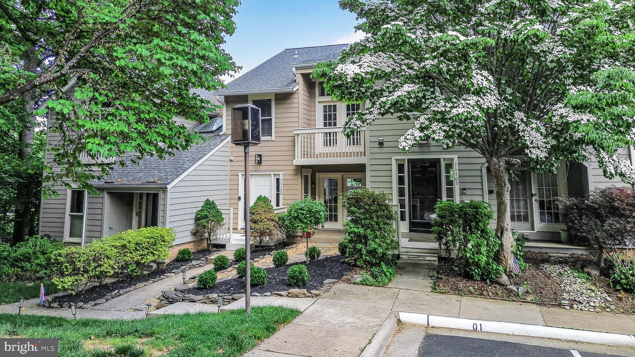 MALLARDS LANDING - Residential