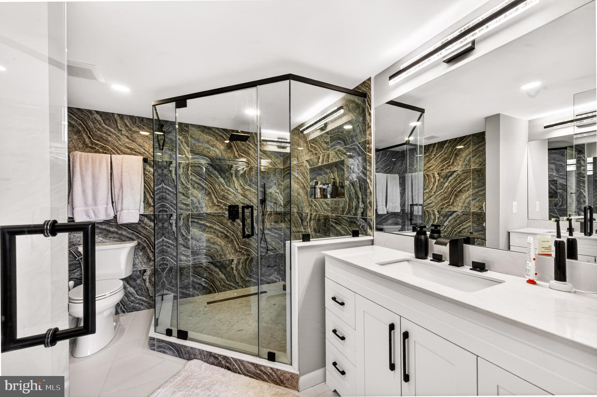 MALLARDS LANDING - Residential