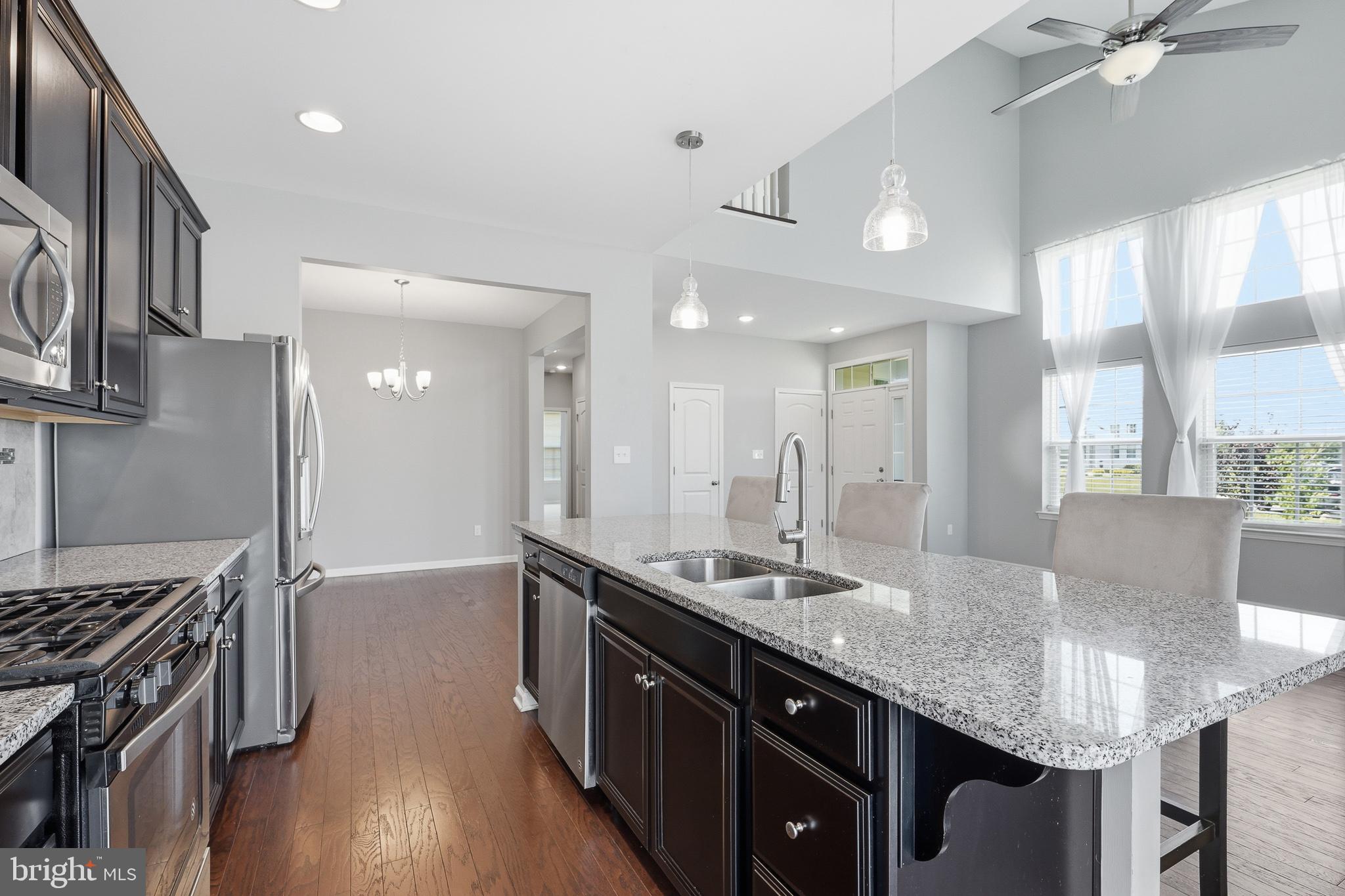 HYETTS CROSSING - Residential