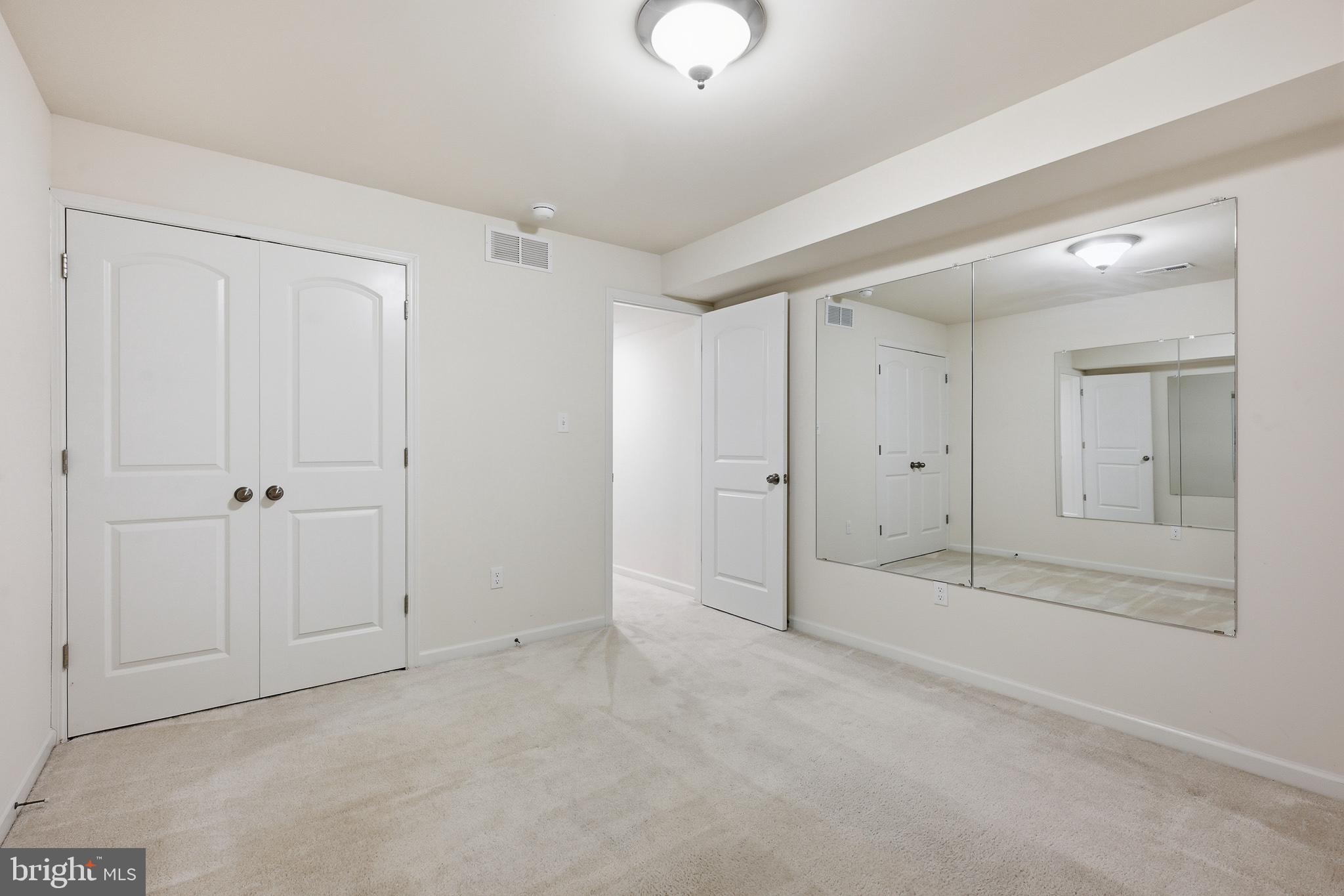 HYETTS CROSSING - Residential