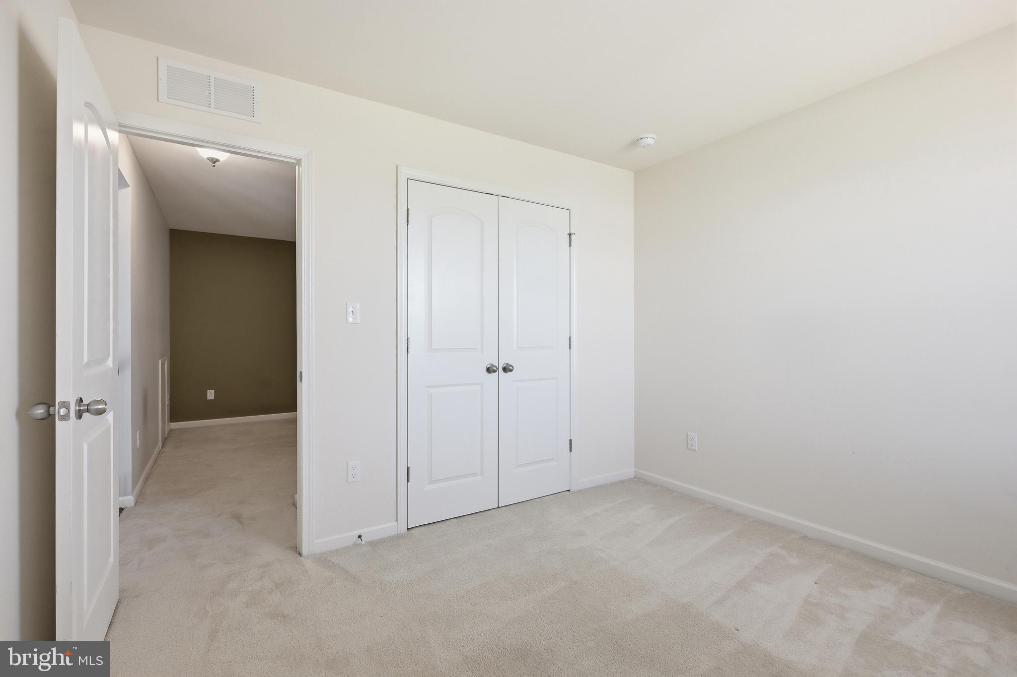 HYETTS CROSSING - Residential
