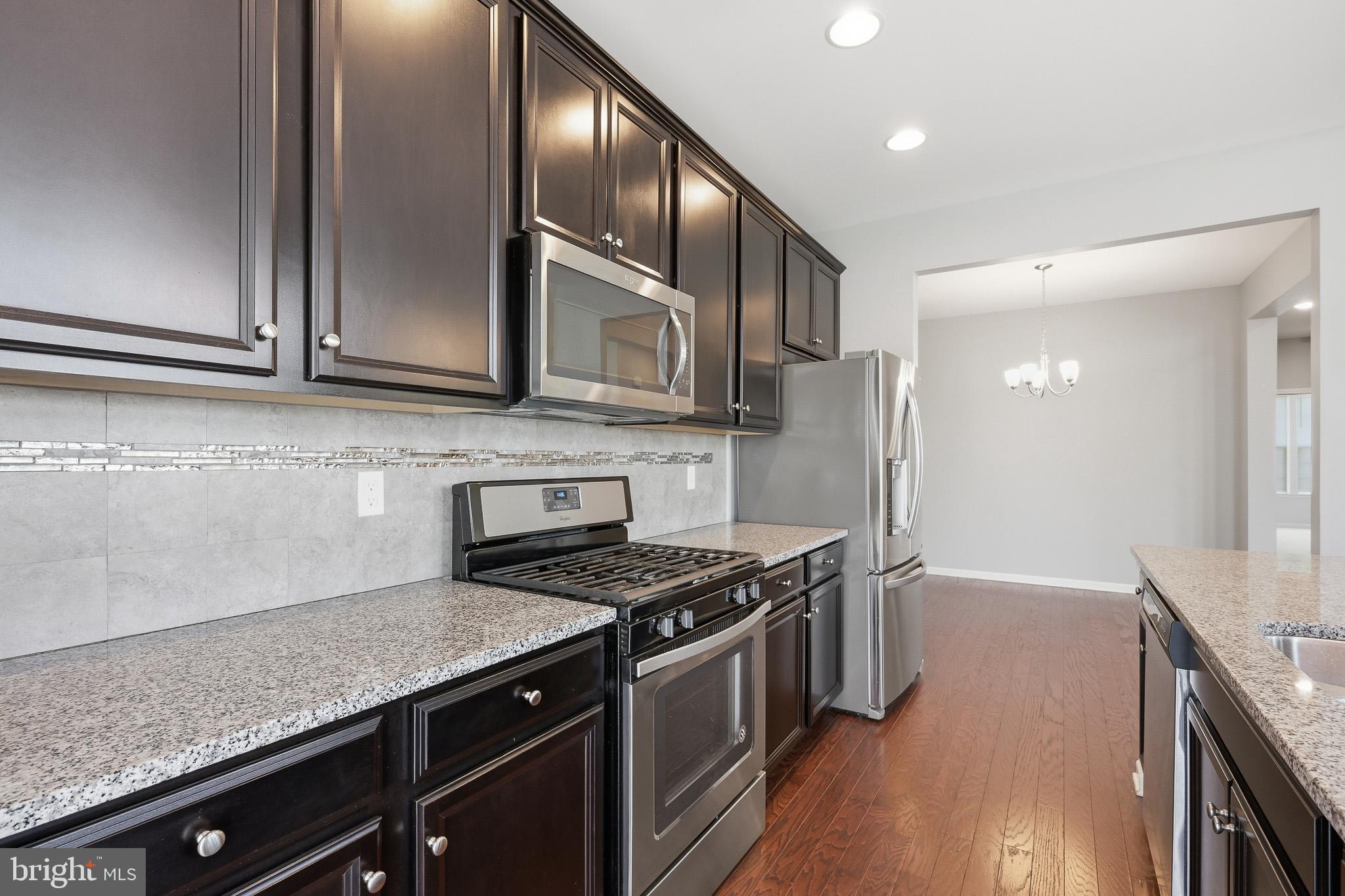 HYETTS CROSSING - Residential