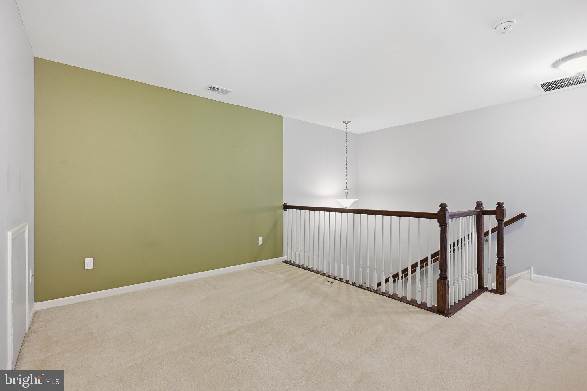 HYETTS CROSSING - Residential
