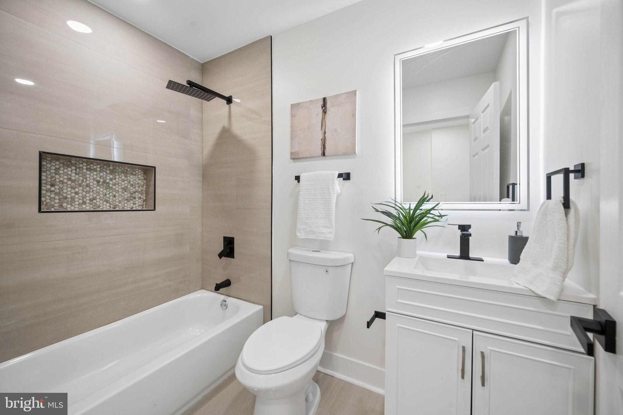 SANDTOWN-WINCHESTER - Residential