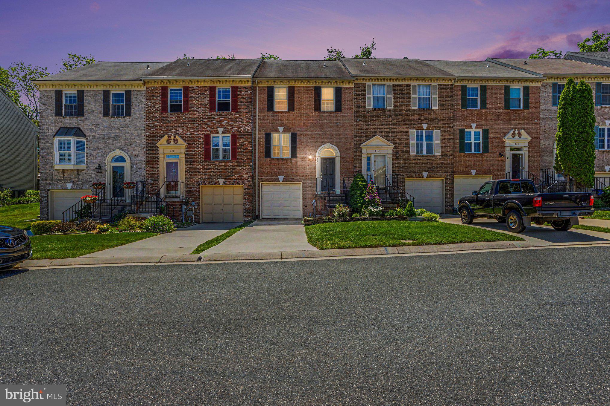OLD FIELDS - Residential