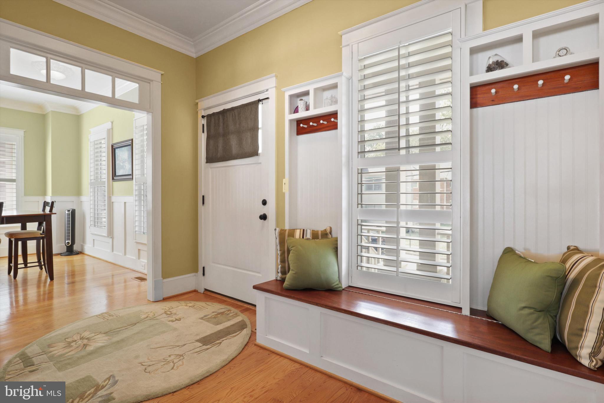 ADDISON HEIGHTS - Residential