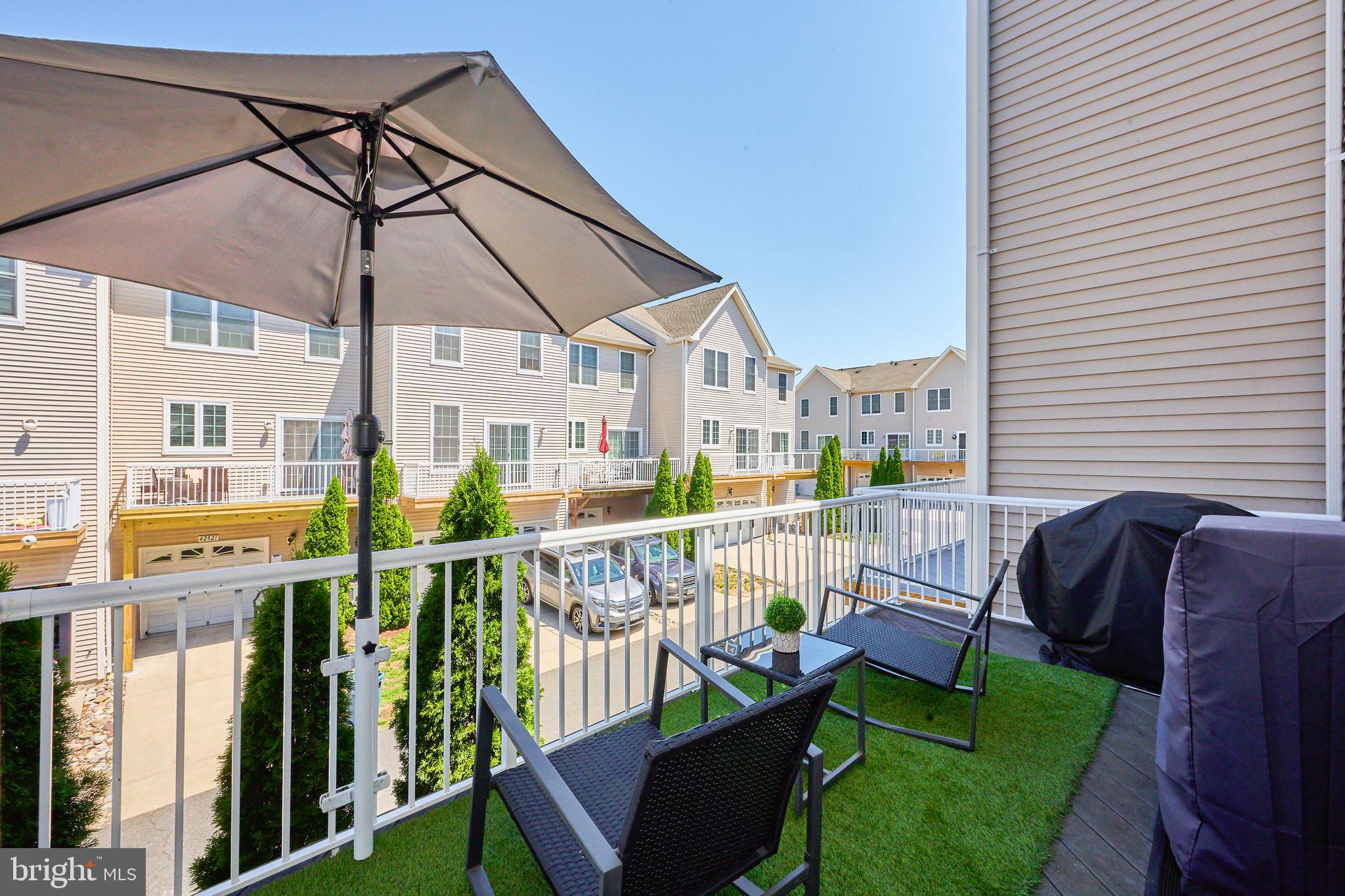 AMBERLEA AT SOUTH RIDING - Residential