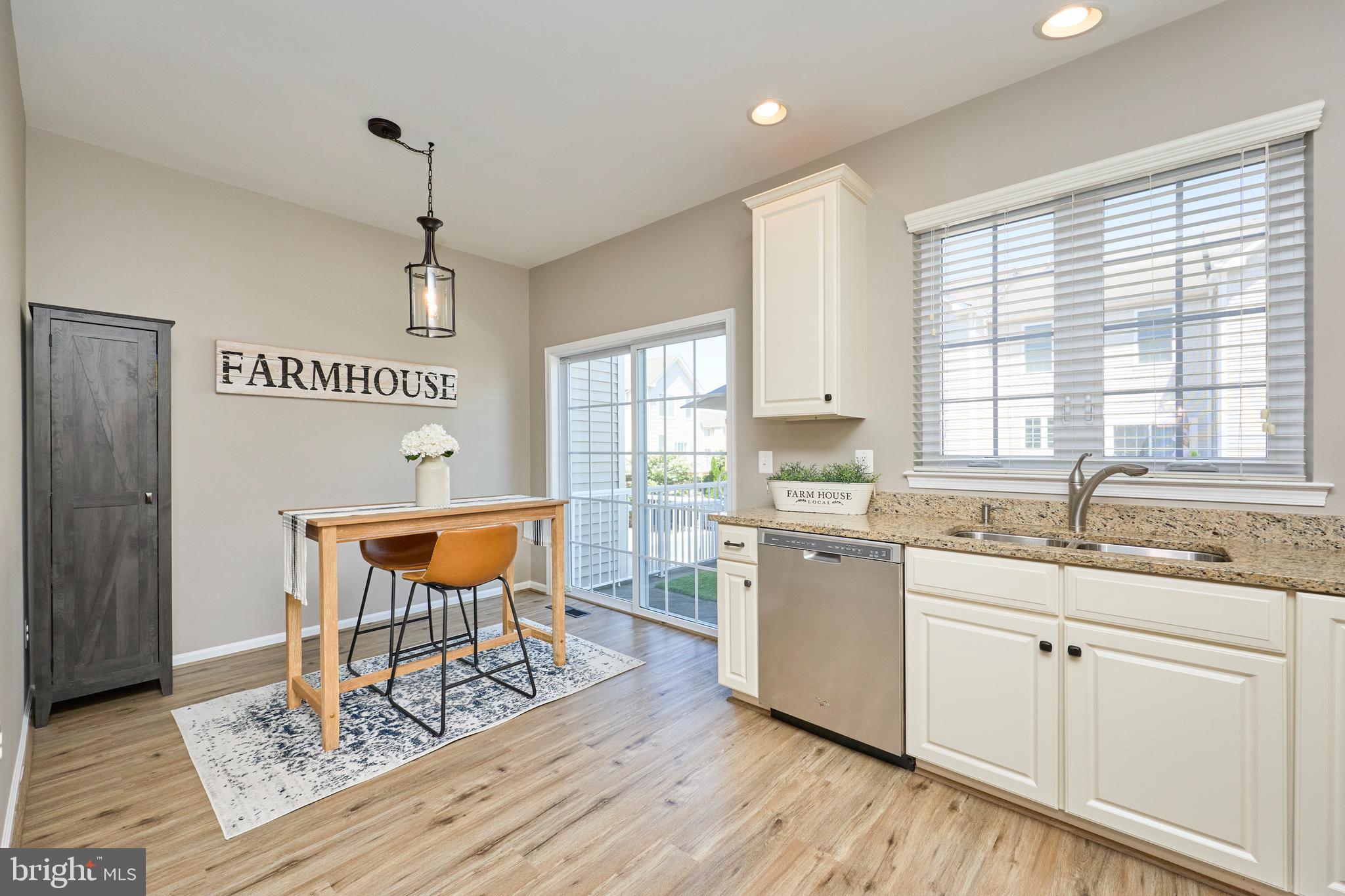 AMBERLEA AT SOUTH RIDING - Residential