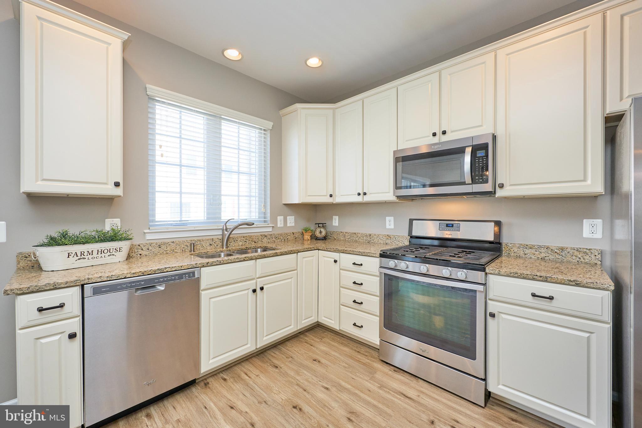 AMBERLEA AT SOUTH RIDING - Residential
