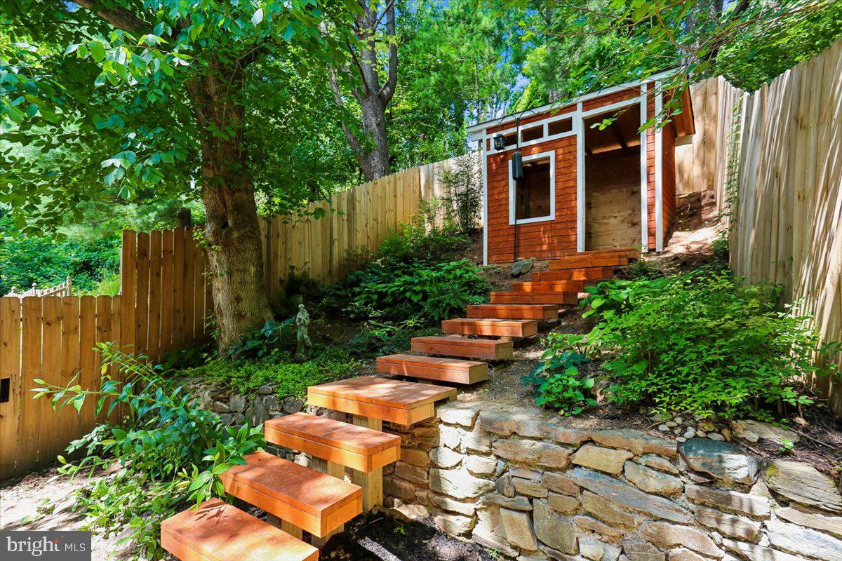 WATKINS GLEN - Residential