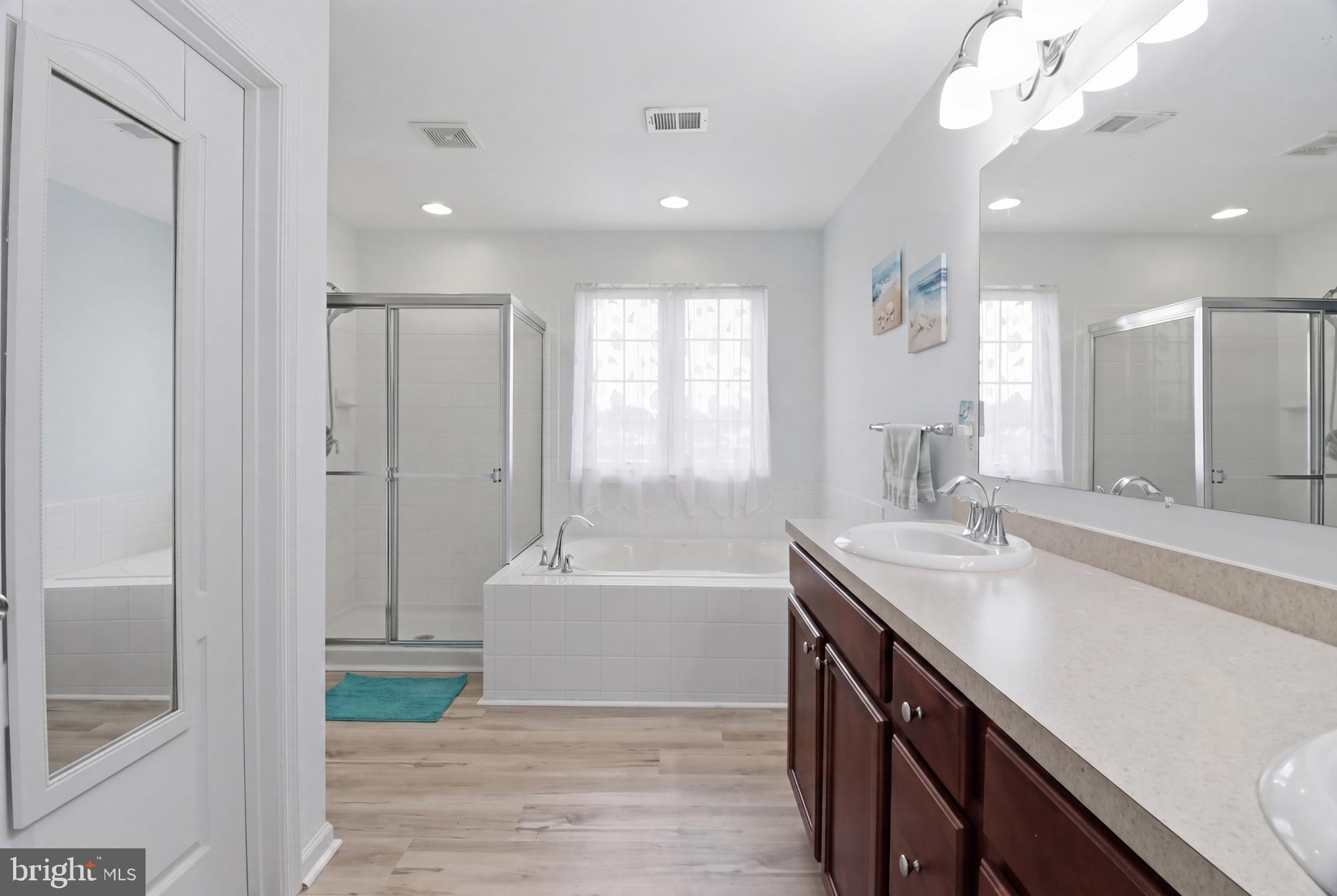 PLANTATION LAKES - Residential