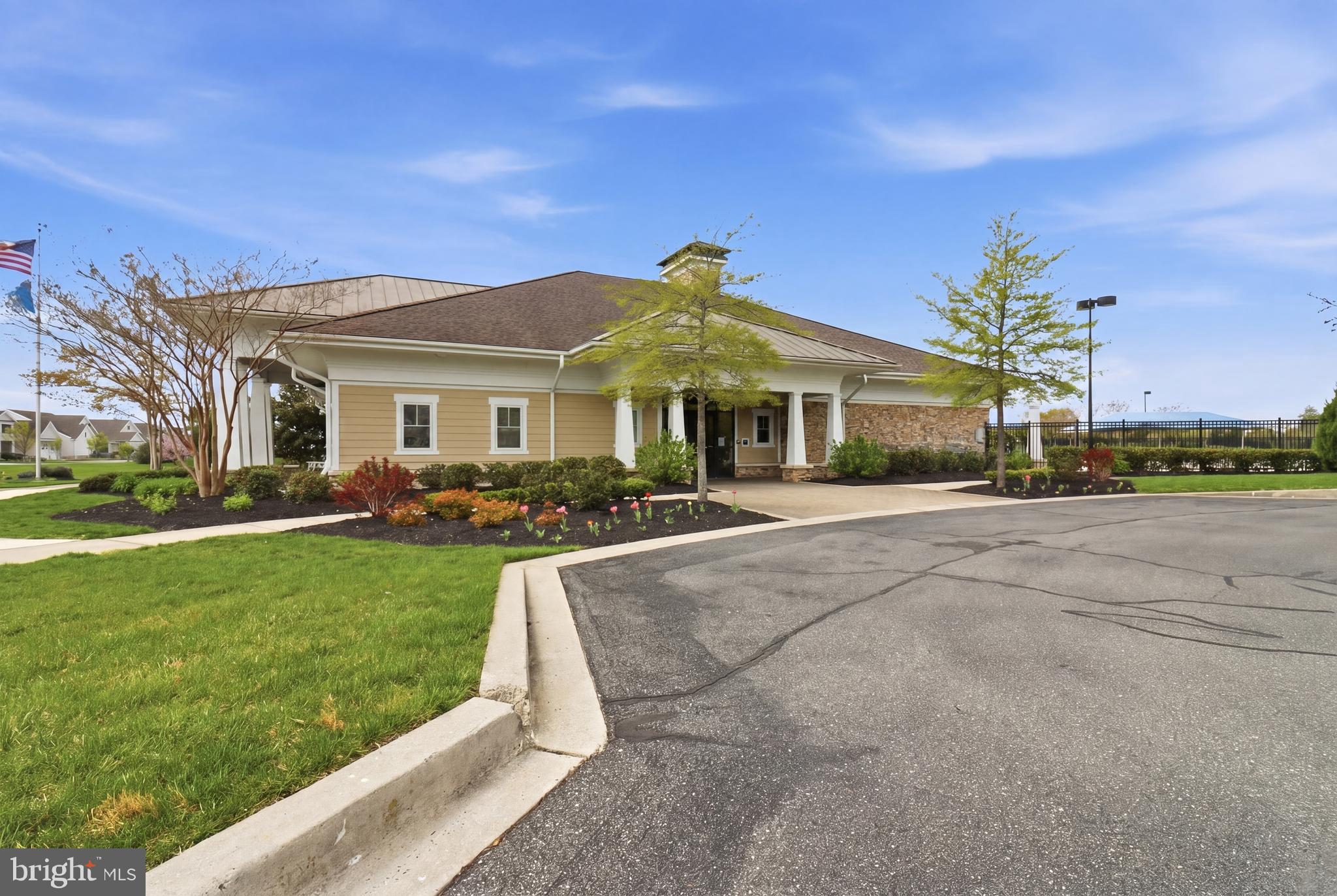 PLANTATION LAKES - Residential