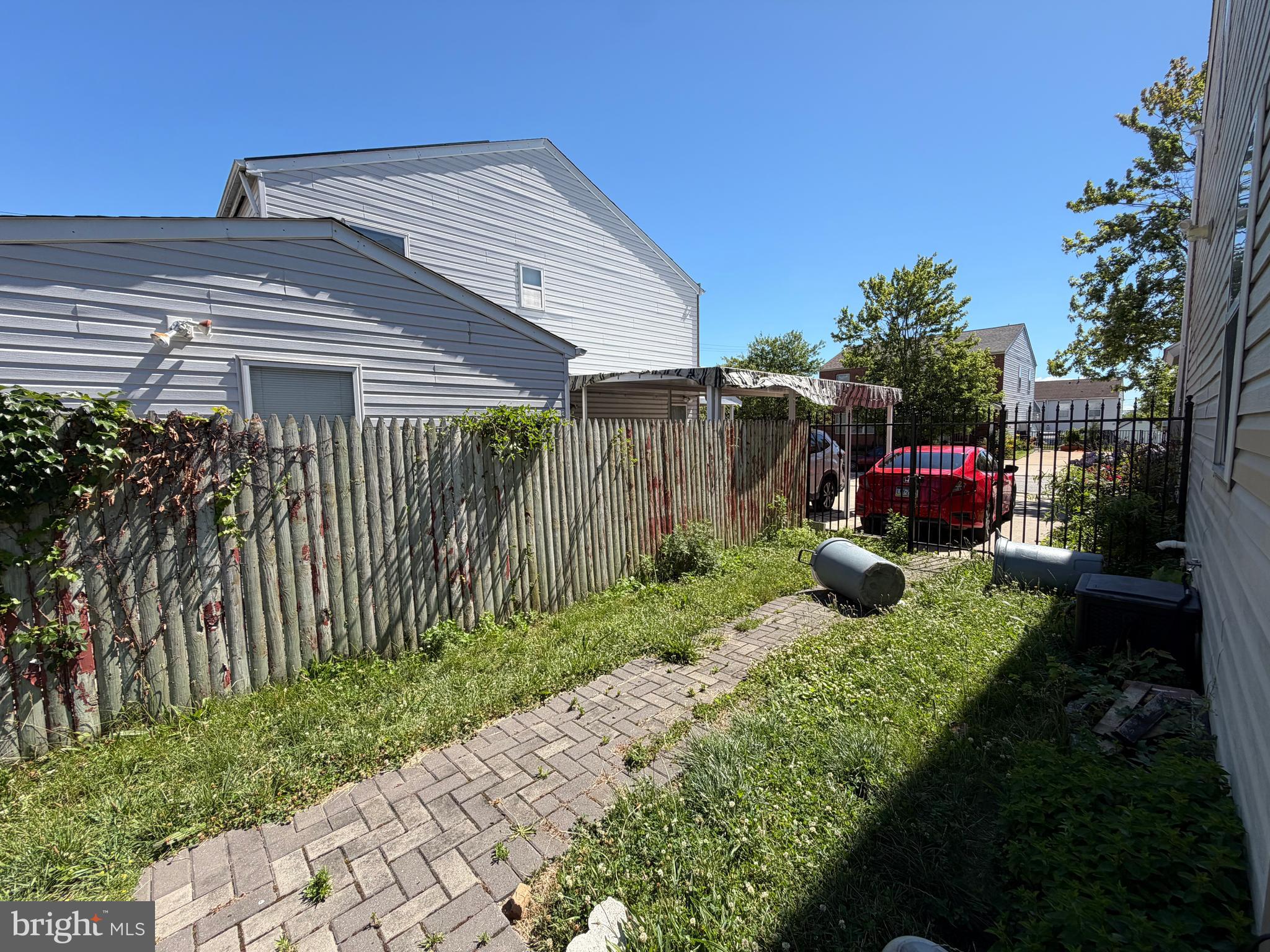 WEST POPLAR - Residential