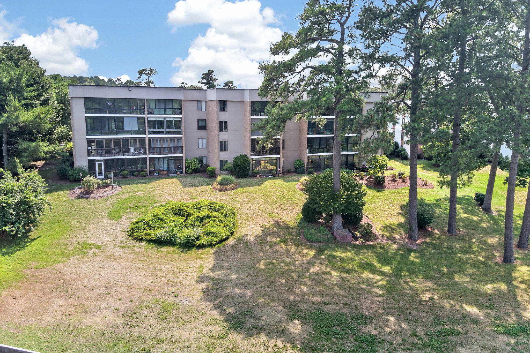 CANAL WOODS III - Residential