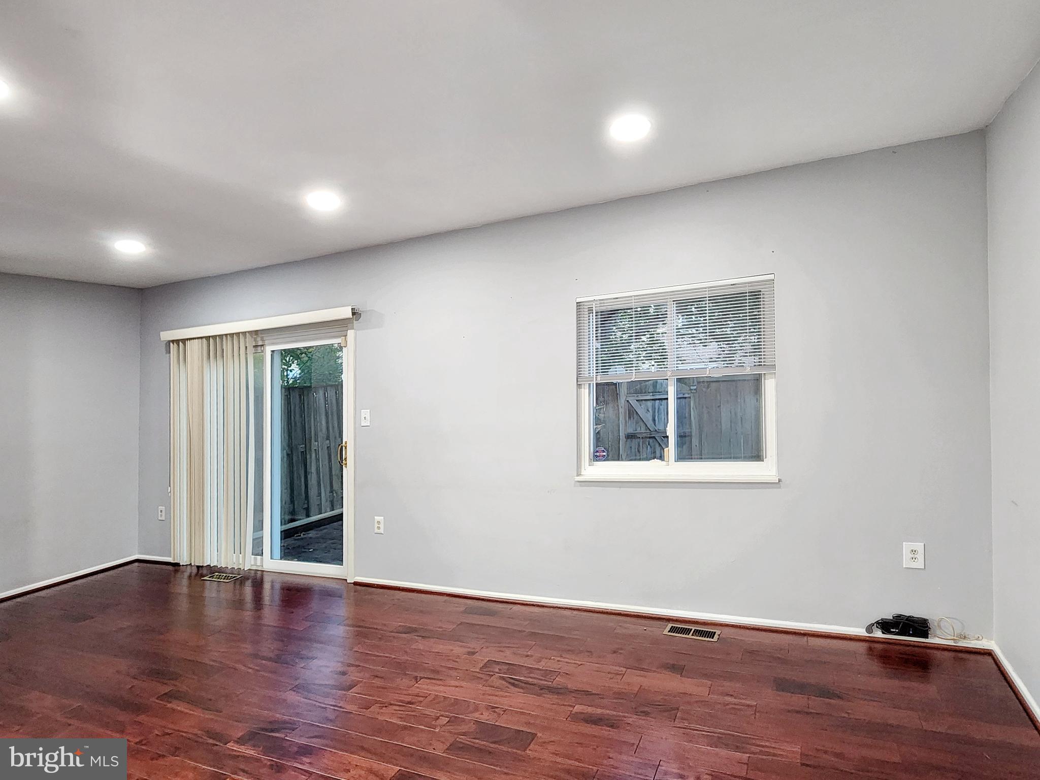 LEEWOOD FOREST - Residential Lease