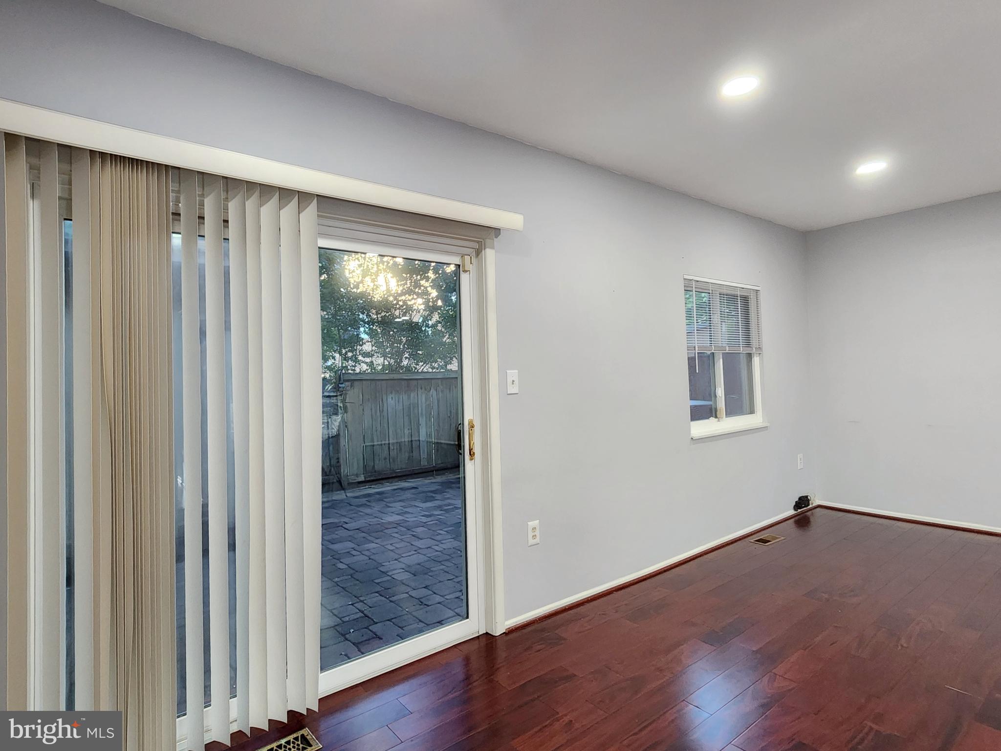LEEWOOD FOREST - Residential Lease